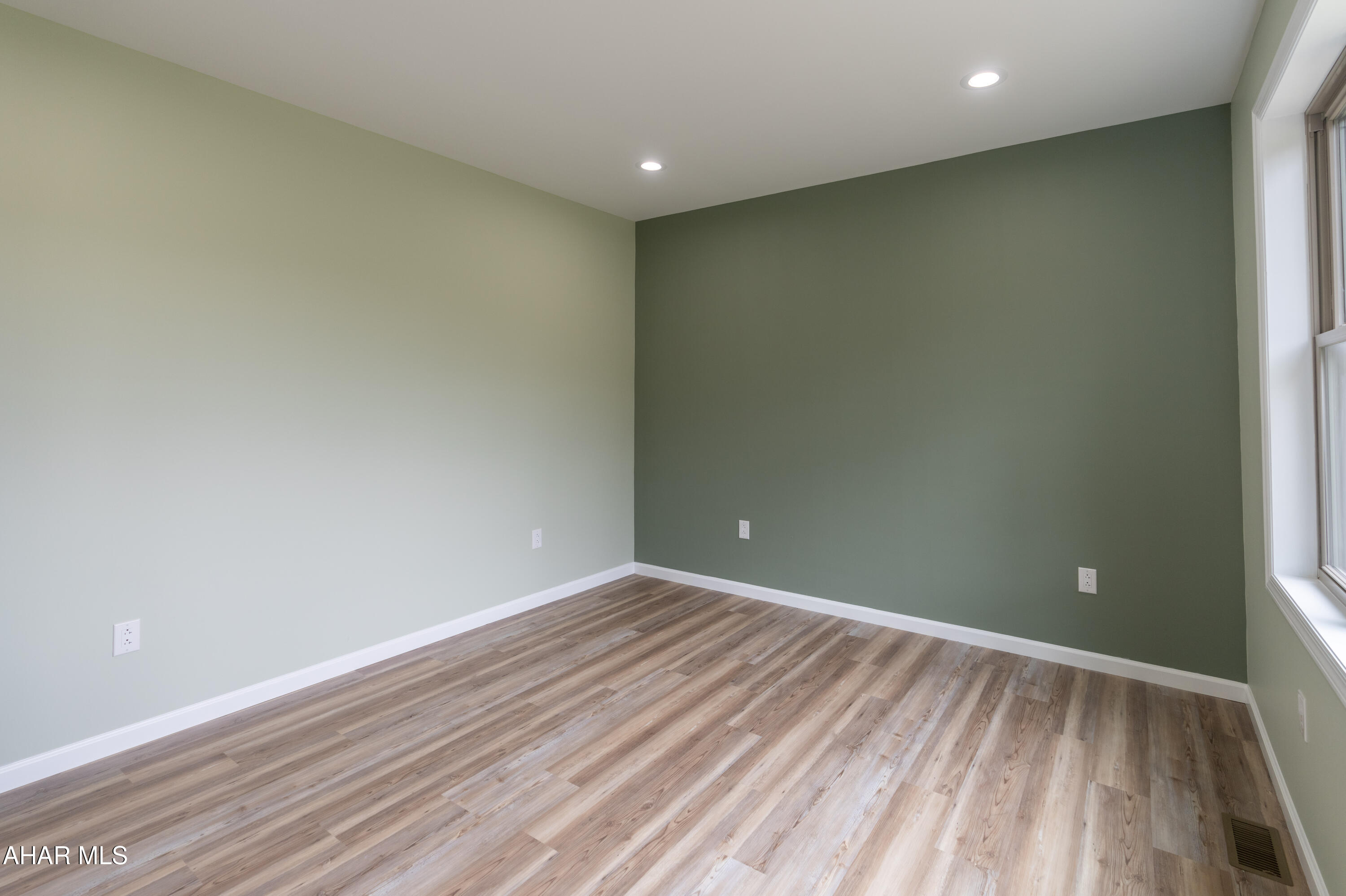 Fox Hollow - Residential