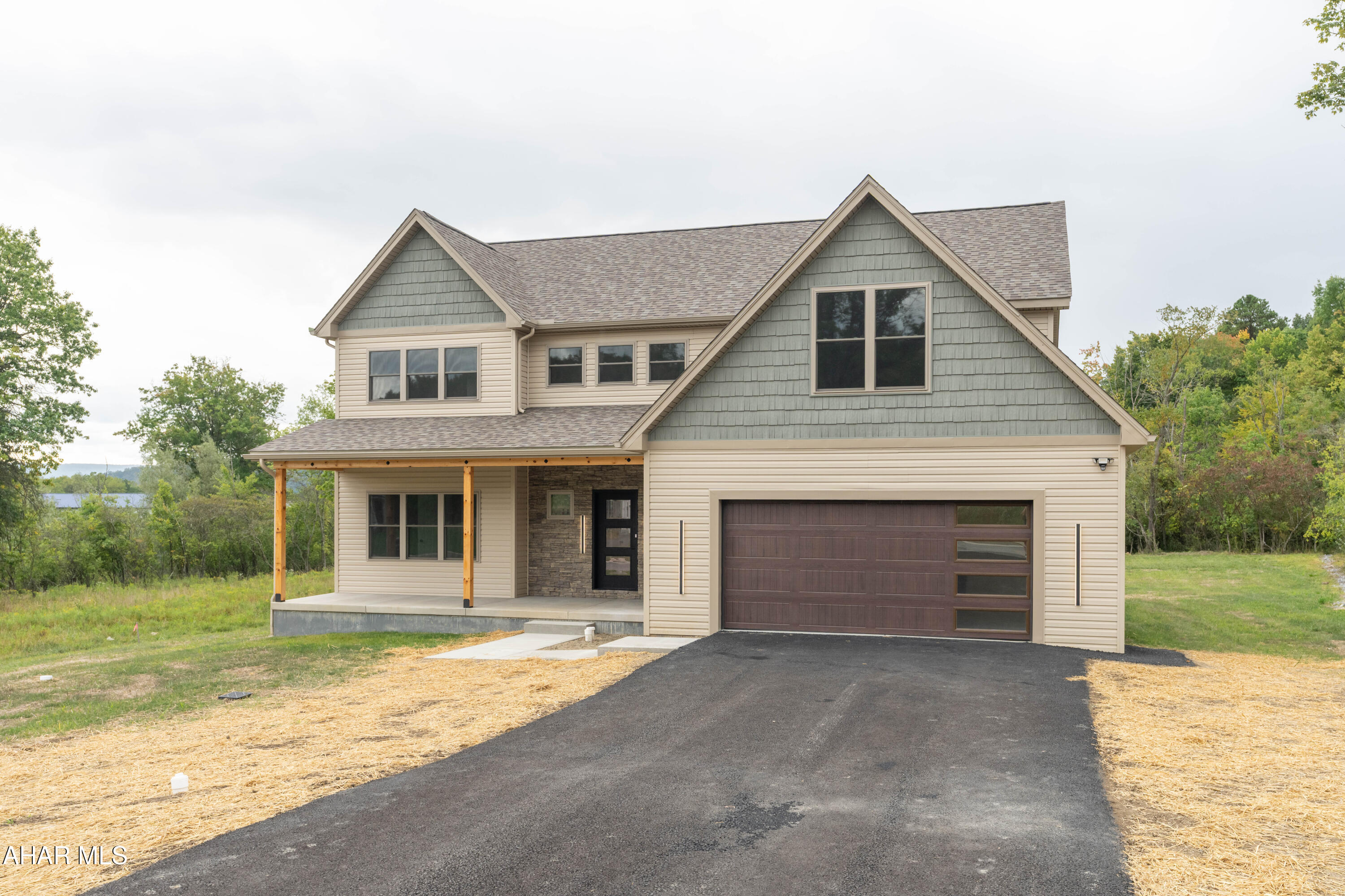 Fox Hollow - Residential