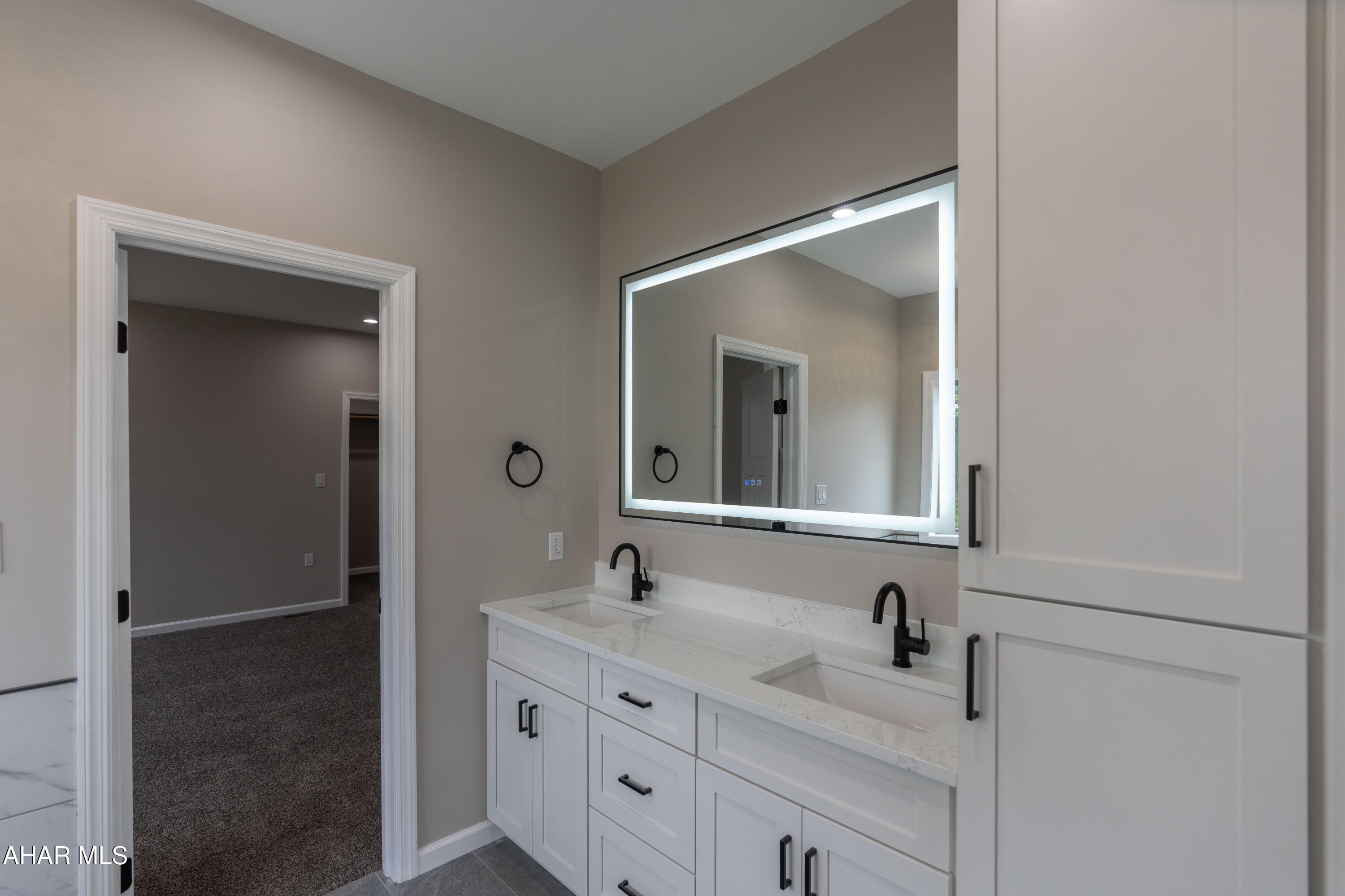 Fox Hollow - Residential