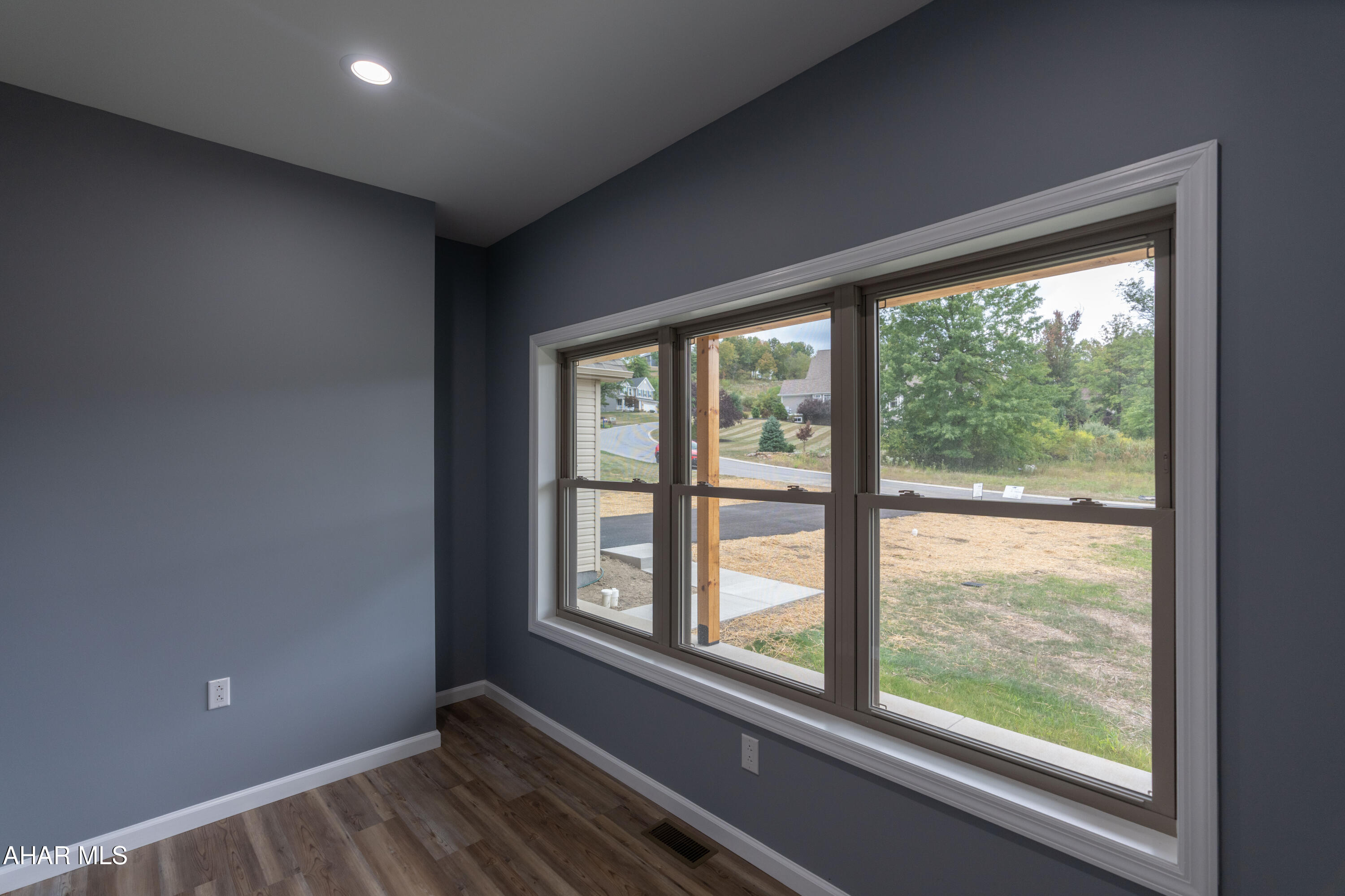 Fox Hollow - Residential