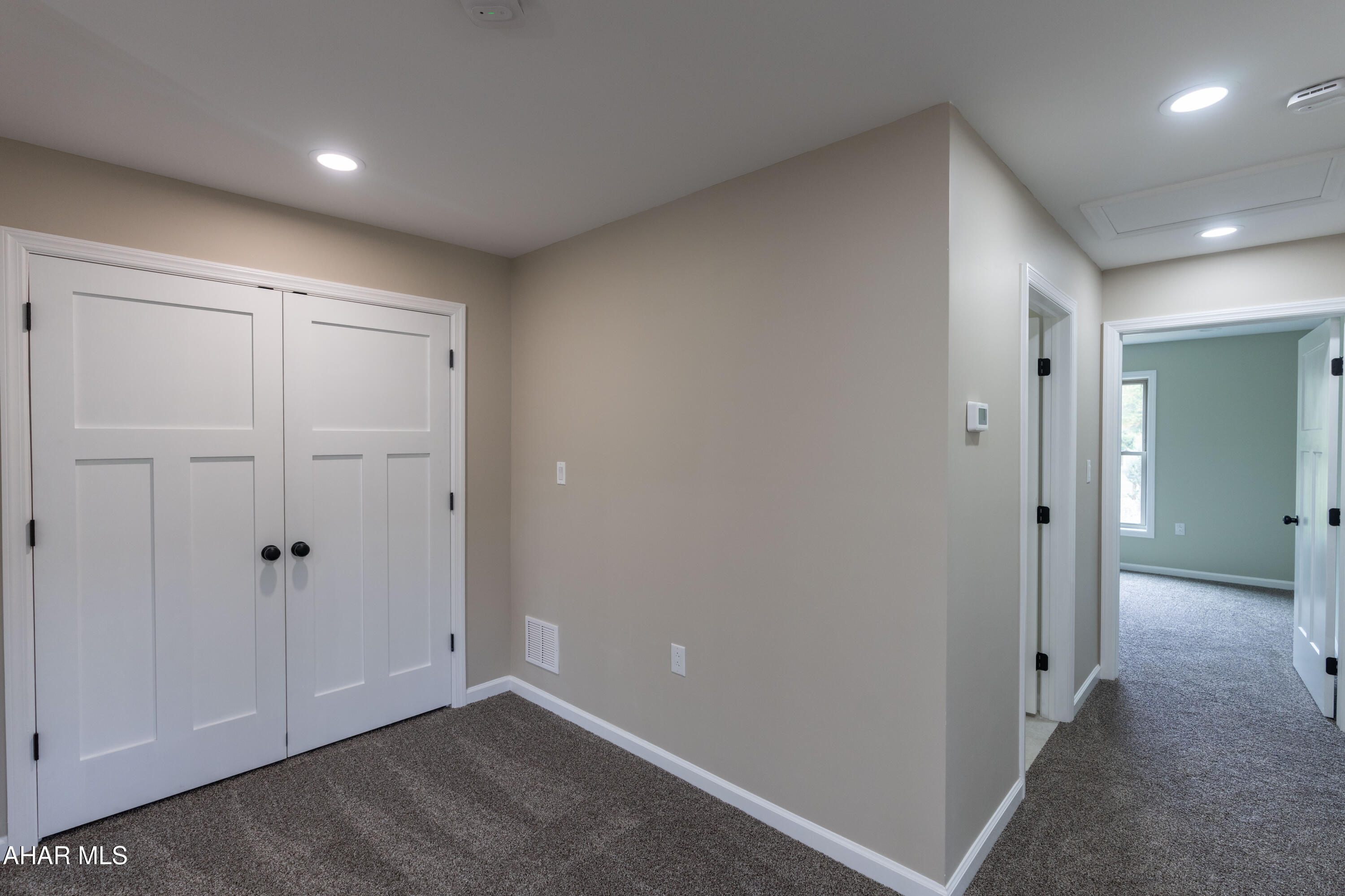 Fox Hollow - Residential