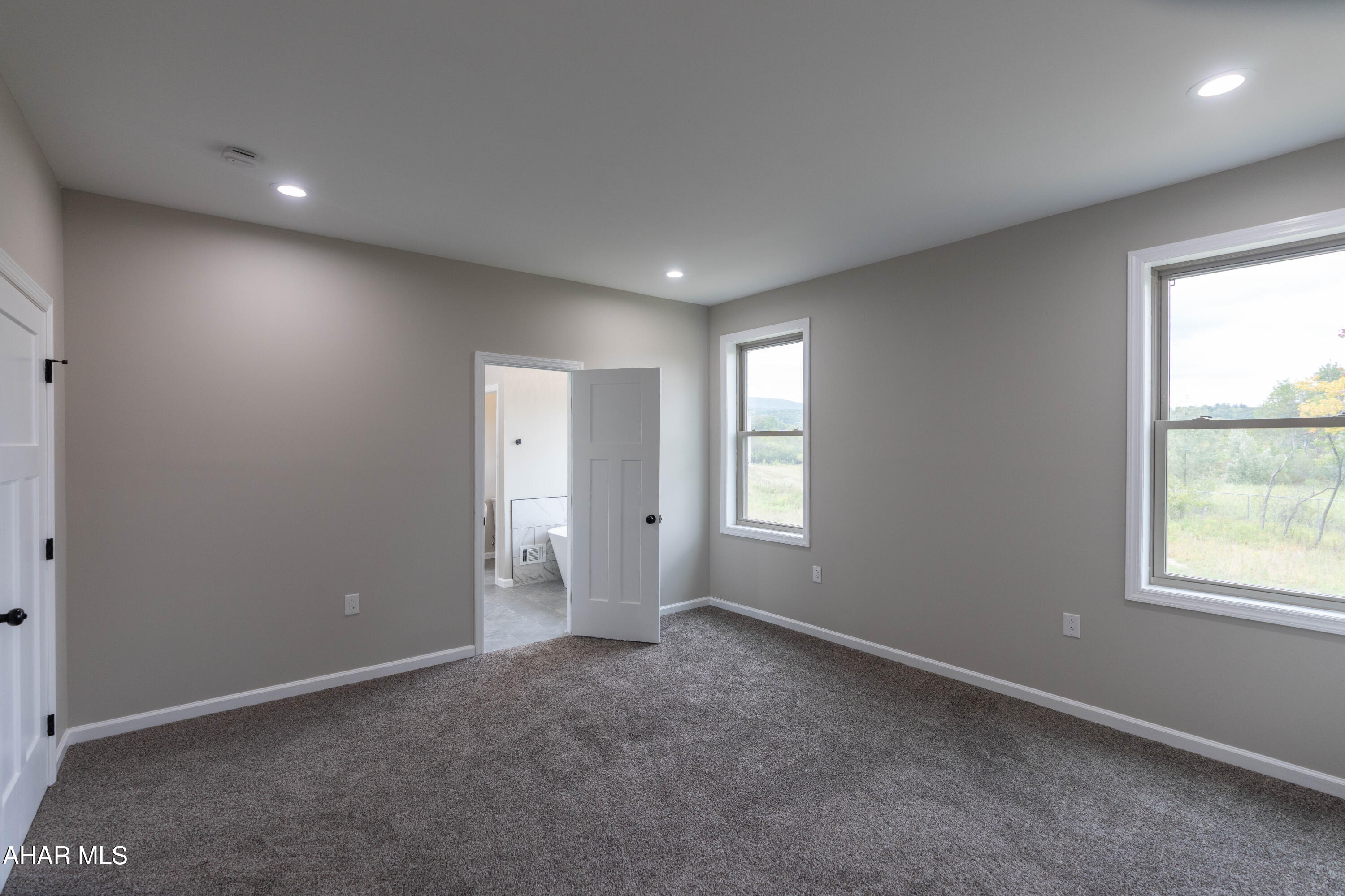 Fox Hollow - Residential