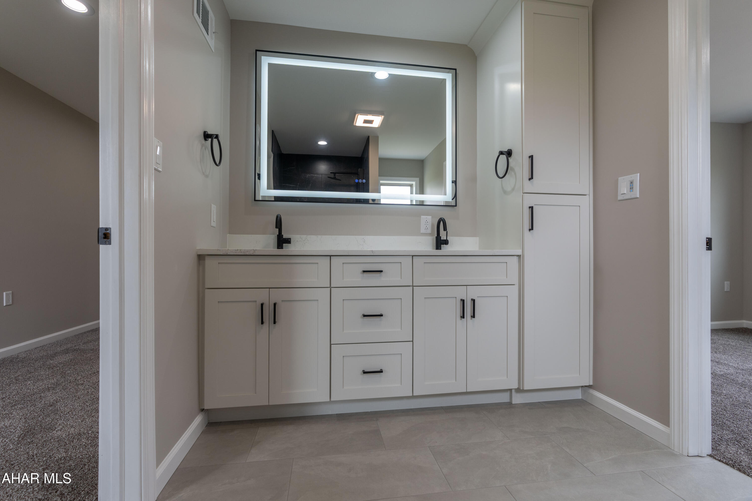 Fox Hollow - Residential