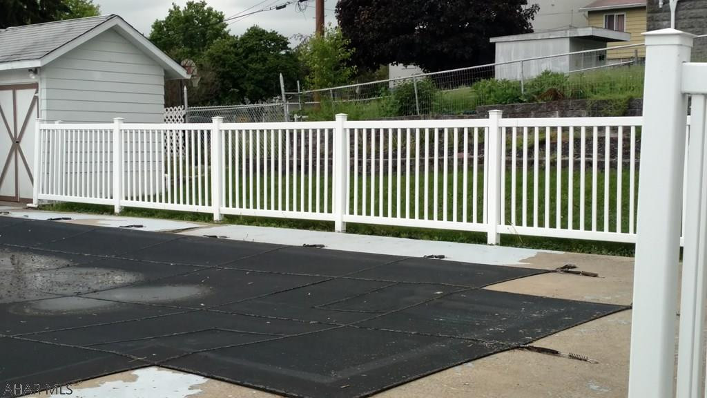 Unknown - Residential