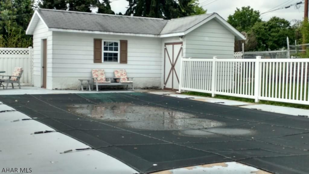 Unknown - Residential