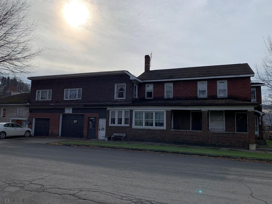 Income producing 5 unit building in Northern Cambria with gross rents at $2,425 per month.