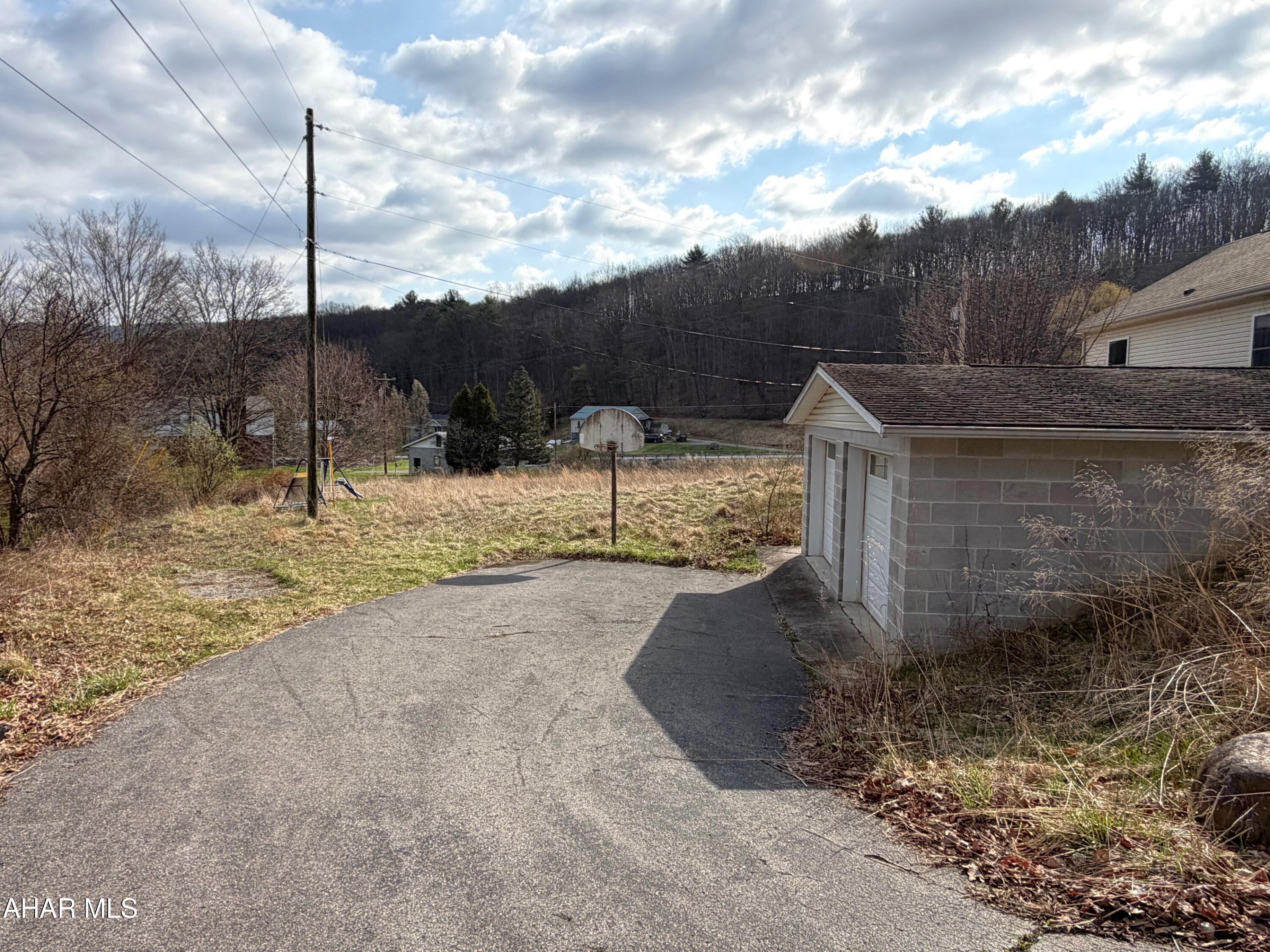 Unknown - Residential