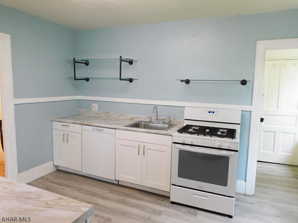 Lakemont - Residential