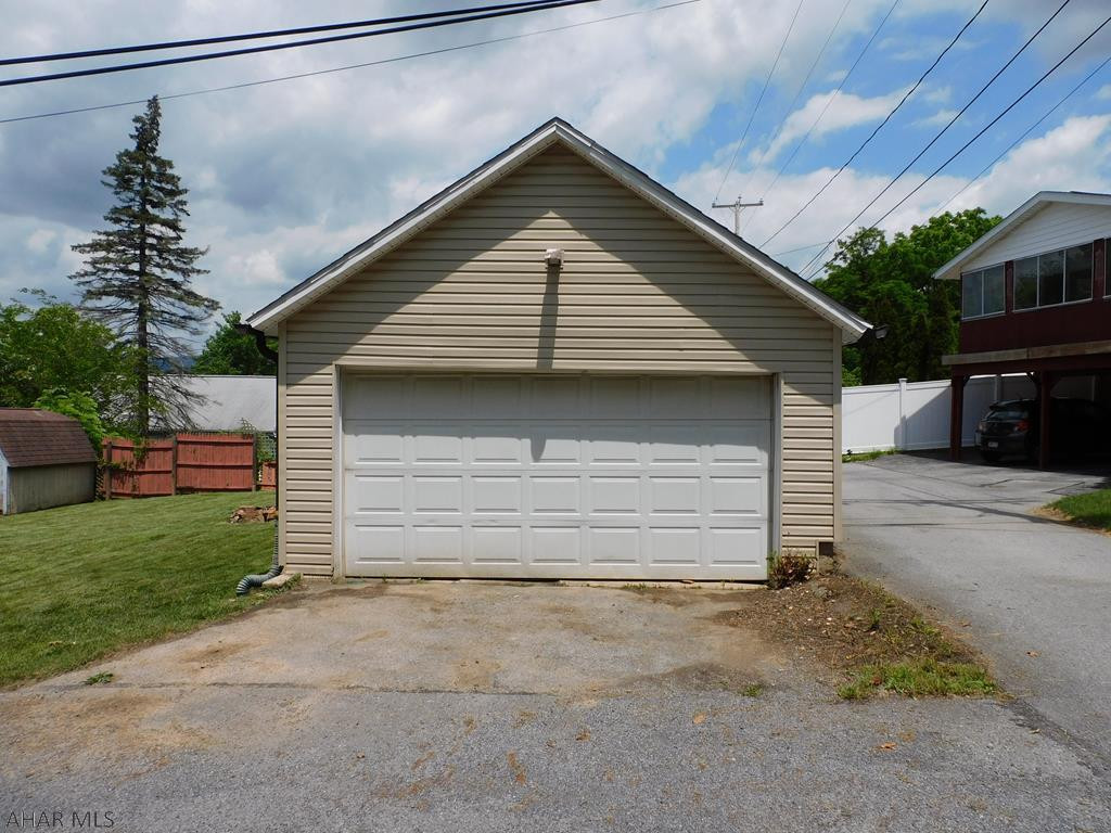 Lakemont - Residential