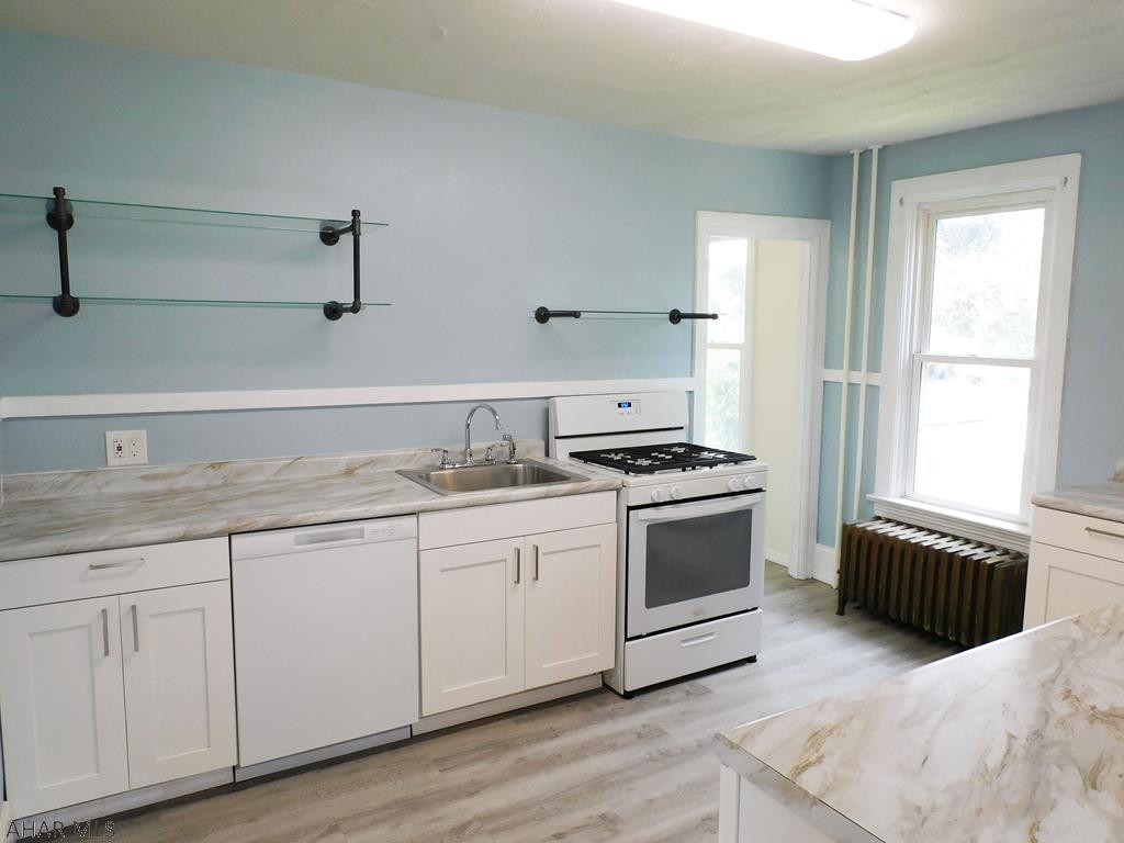 Lakemont - Residential