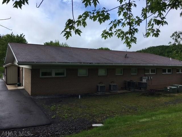 Unknown - Commercial Sale