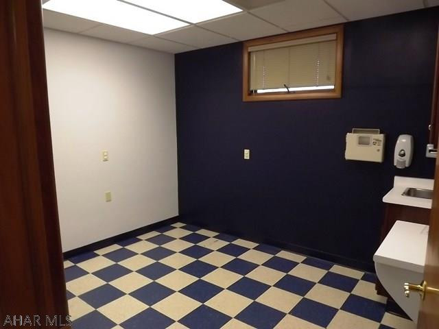 Unknown - Commercial Sale