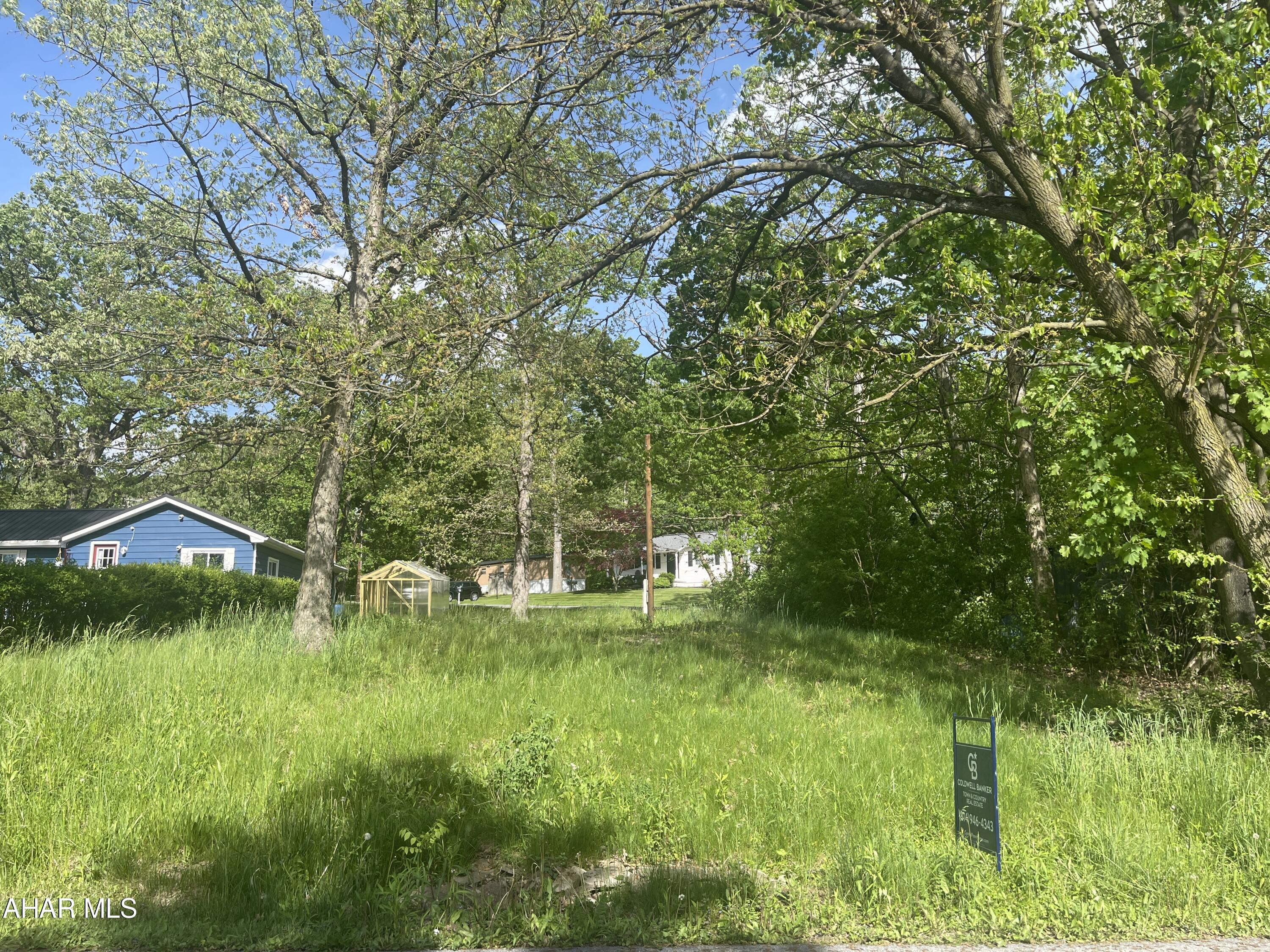 Lakemont - Commercial Sale