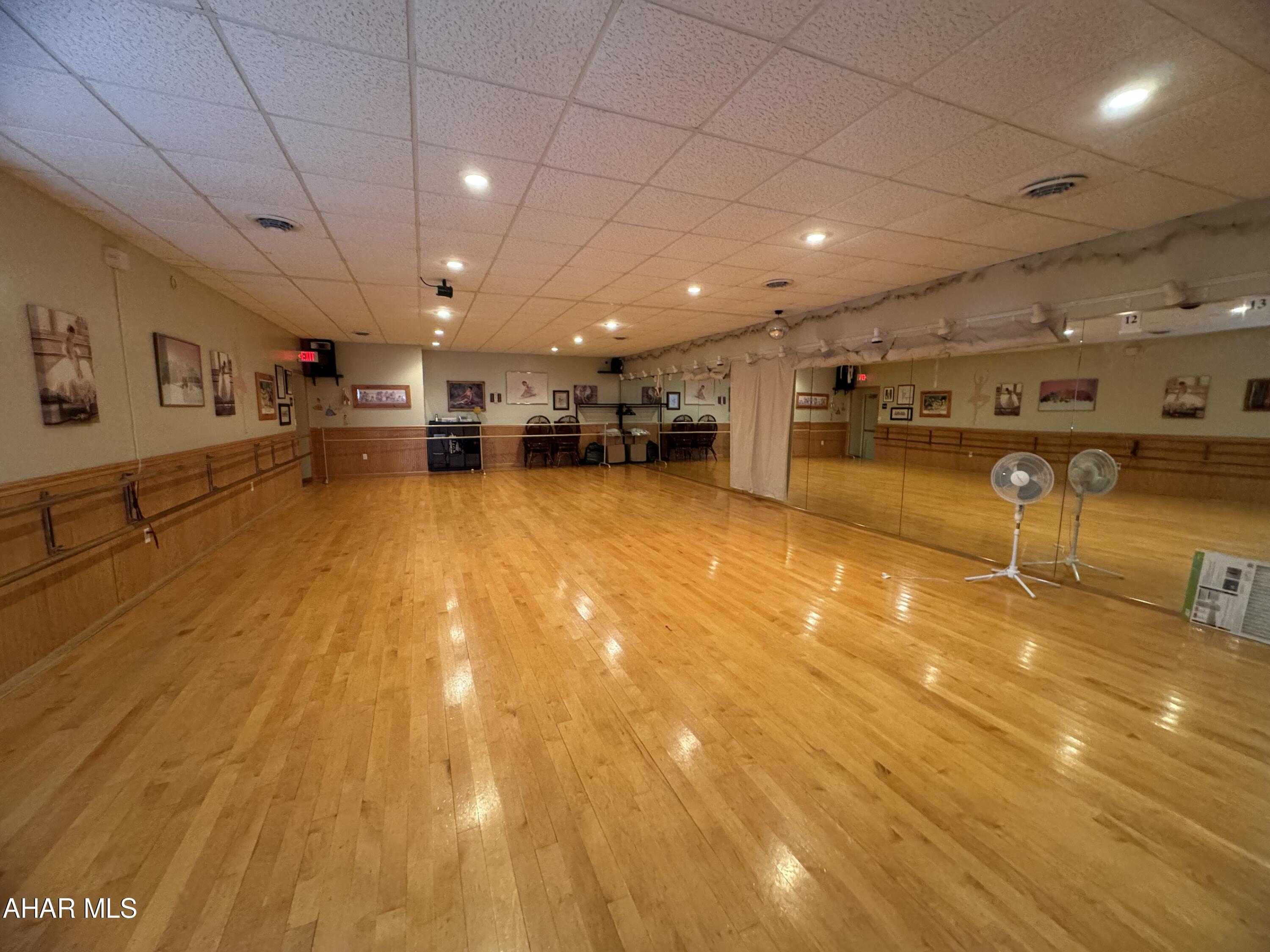 None - Commercial Lease