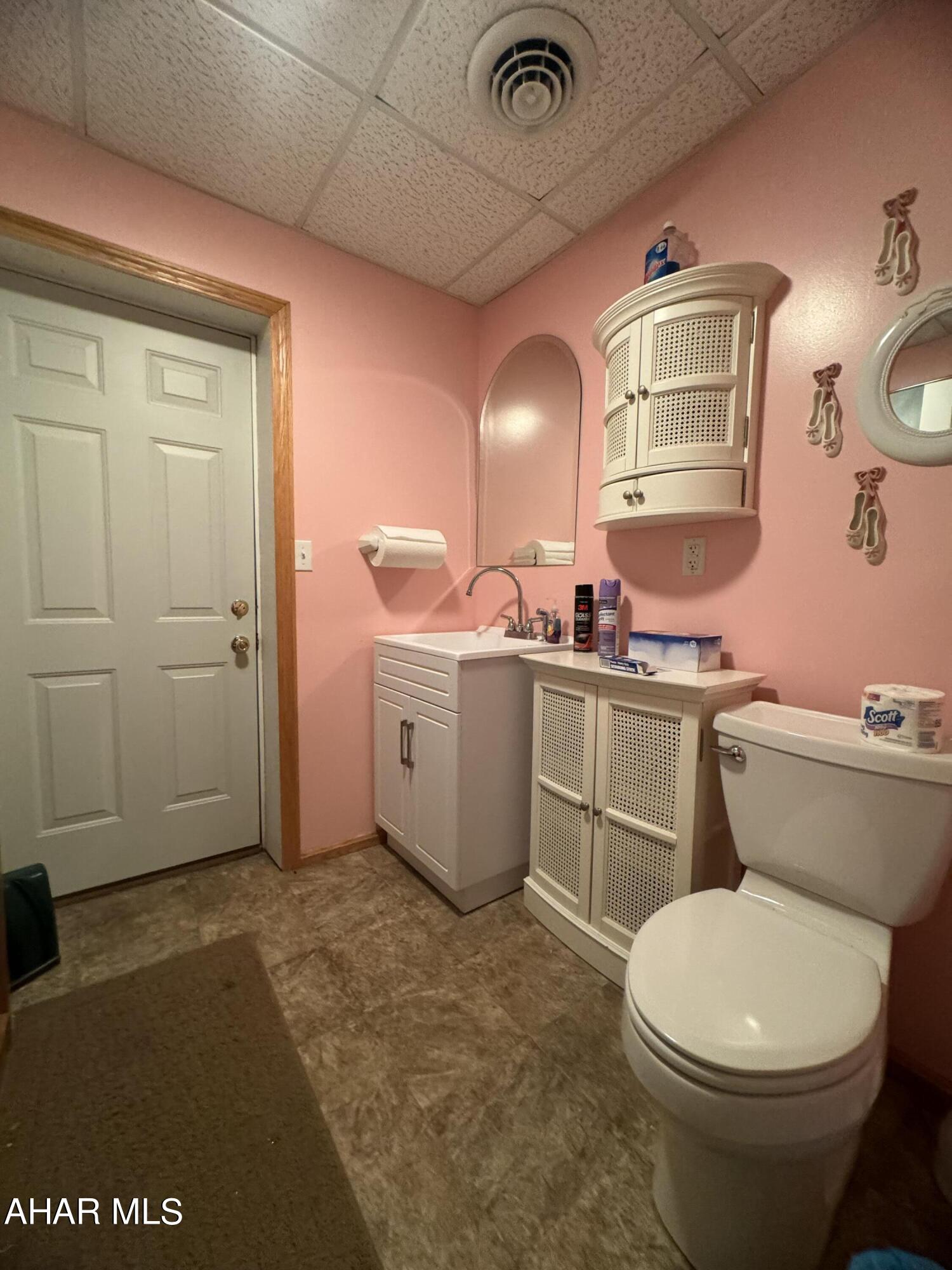 None - Commercial Lease