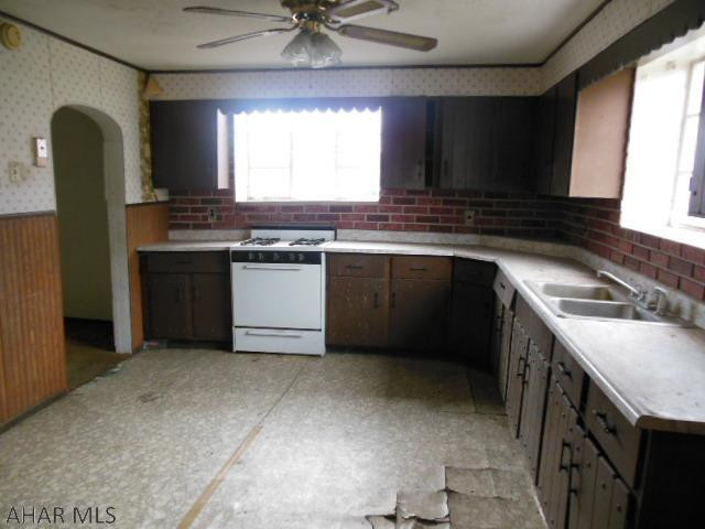 Hollidaysburg - Residential Income