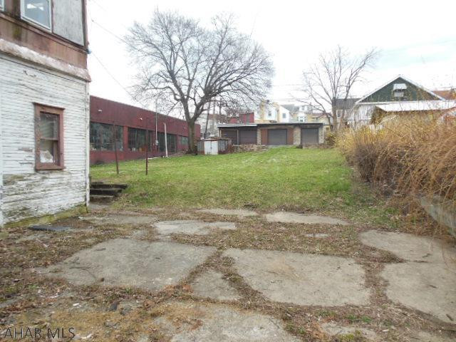 Hollidaysburg - Residential Income