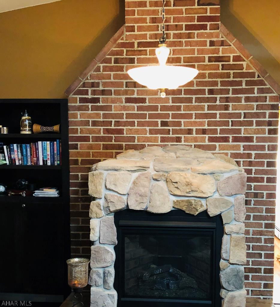 Mountain House Grounds - Residential