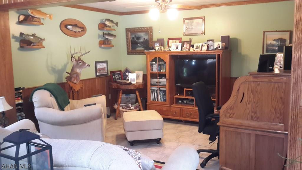 Mountain House Grounds - Residential