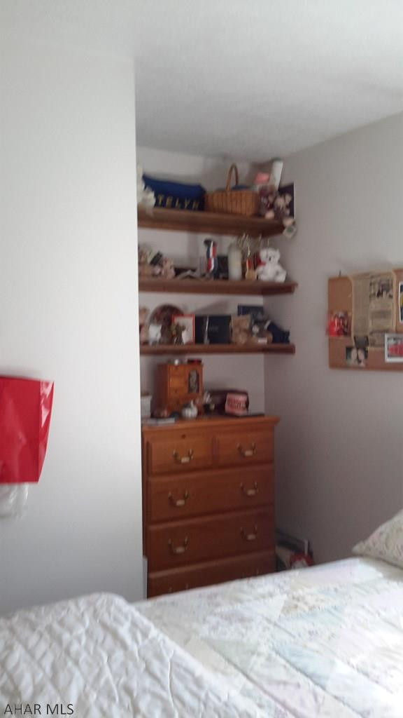 Mountain House Grounds - Residential