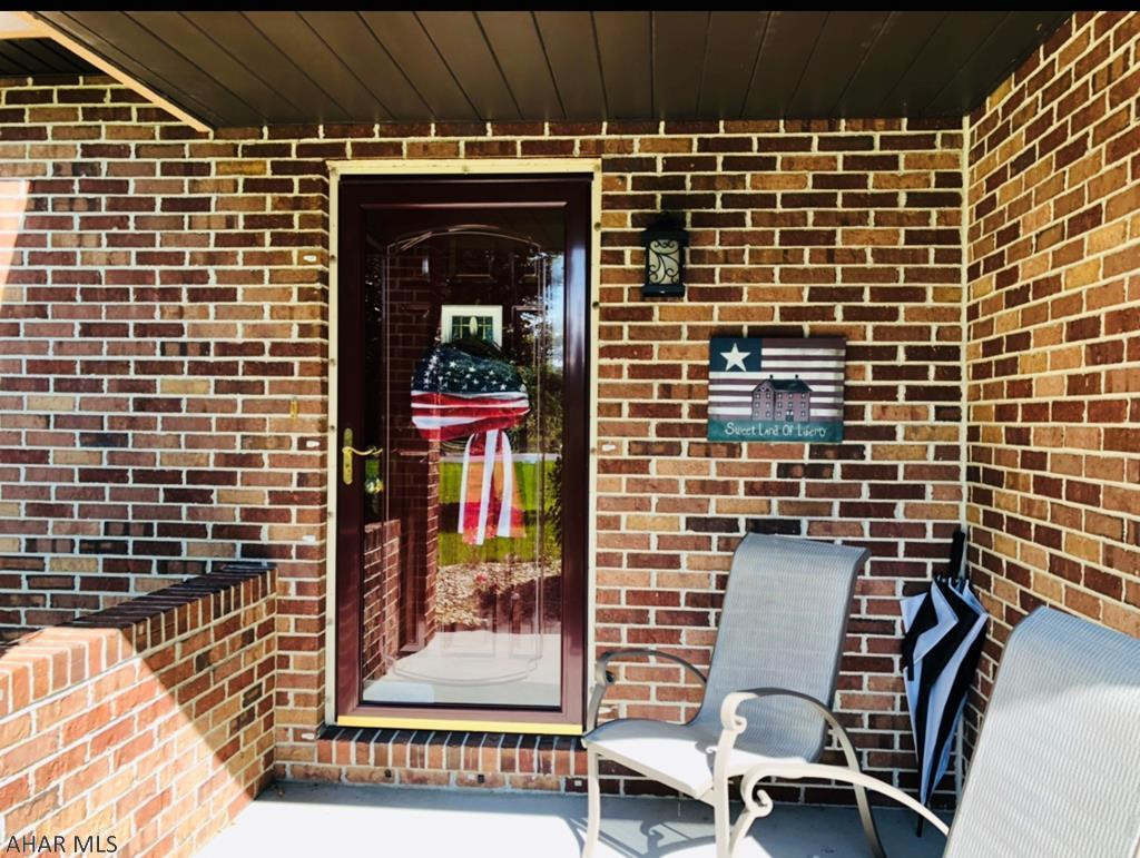 Mountain House Grounds - Residential