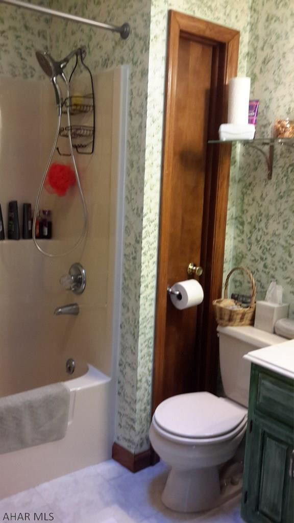 Mountain House Grounds - Residential