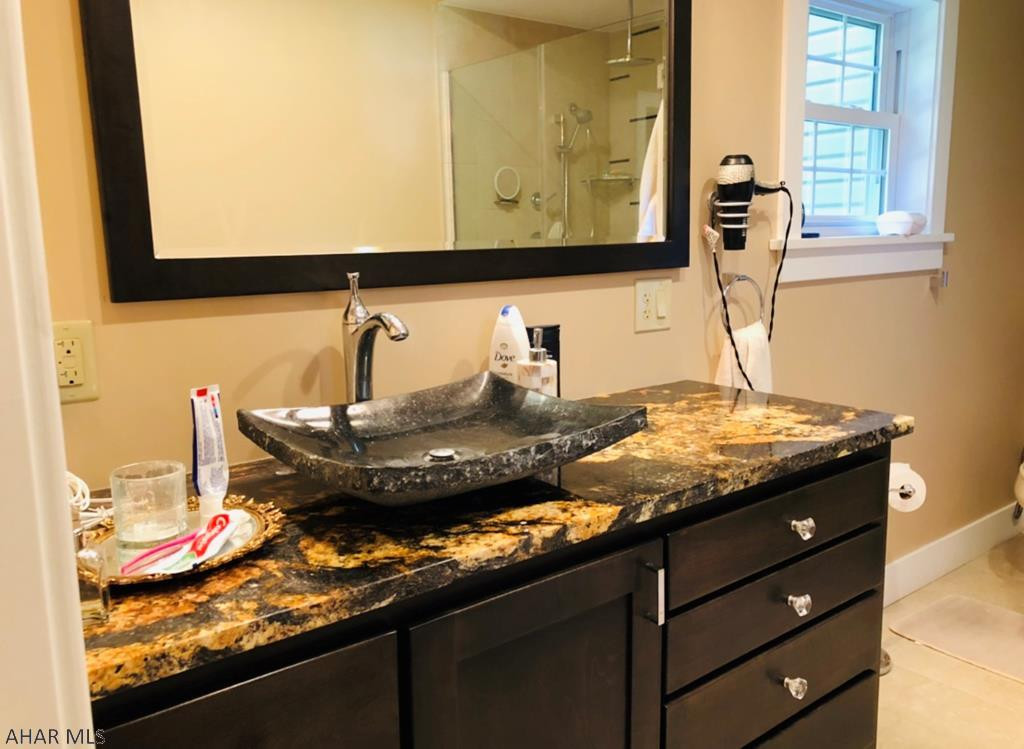 Mountain House Grounds - Residential