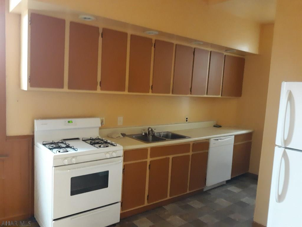 Unknown - Residential