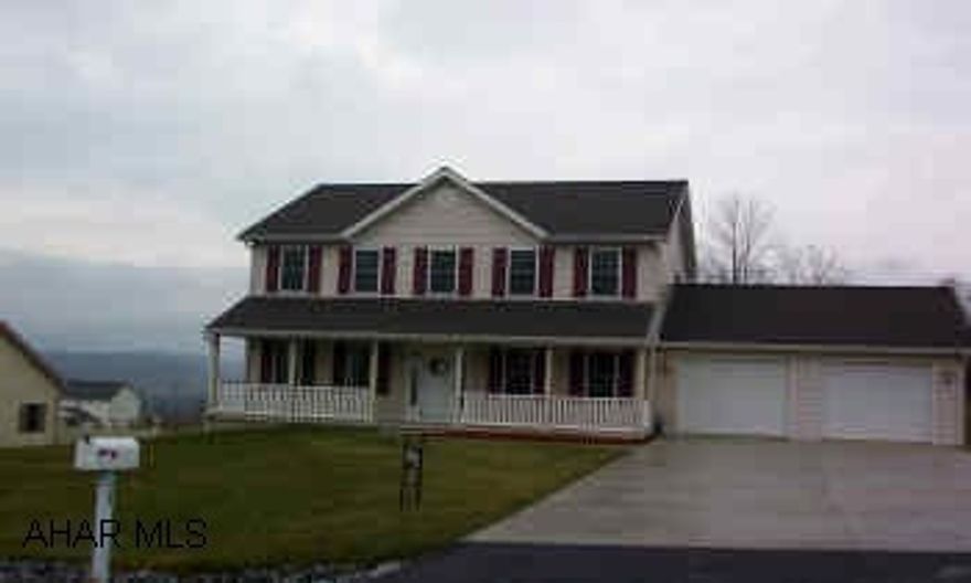 Pine Ridge. 4BR 2 story, 2 car garage. PineRidge. 4BR, 2 story, 2 car garage.