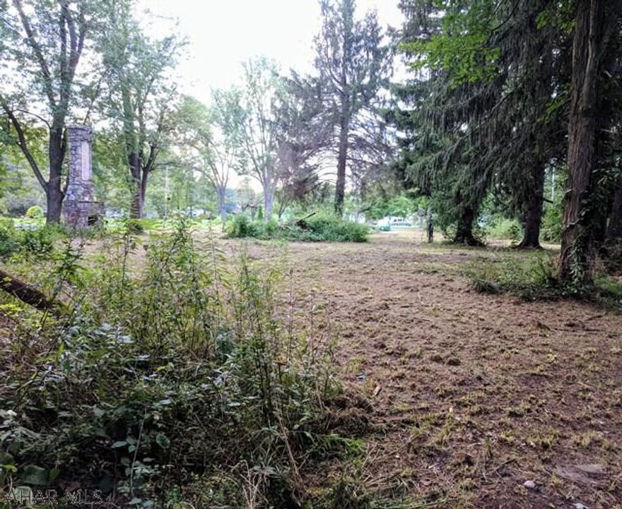 Looking for a lot to create your own Creekside retreat?  We have it for you right here, a little over half an acre with electric already run to the property.  Seller has reported that water and public sewer are also available!  Massive pine and sycamore trees provide shade and privacy for this conveniently located lot.  Stream access available from property also!  Priced below assessed value for a quick sale, so don't waste any time call for information today!