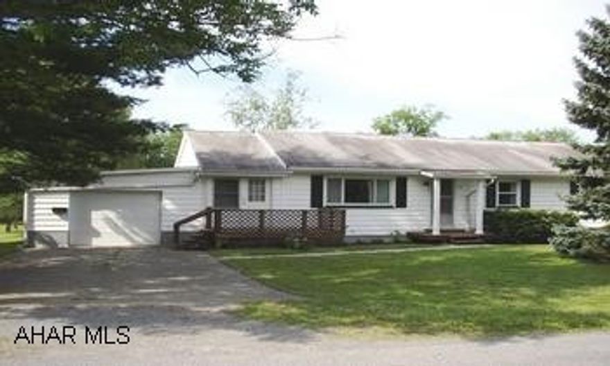 RARE OPPORTUNITY! ONE STORY LIVING IN QUIET SECURE LOCATION! CLOSE TO 1/2 ACRE OF FLAT GROUND W/ MATURE TREES. HOME OFFERS 3 BR, 1 BA W/ OFFICE. NEW WINDOWS, HARDWOOD UNDER ALL CARPET. ALL APPL. STAY! ASK FOR BOB MILLER! RARE OPPORTUNITY! ONE STORY LIVING IN QUIET SECURE LOCATION! CLOSE TO 1/2 ACRE OF FLAT GROUND W/ MATURE TREES. HOME OFFERS 3 BR, 1 BA W/ OFFICE. NEW WINDOWS, HARDWOOD UNDER ALL CARPET. ALL APPL. STAY! ASK FOR BOB MILLER!