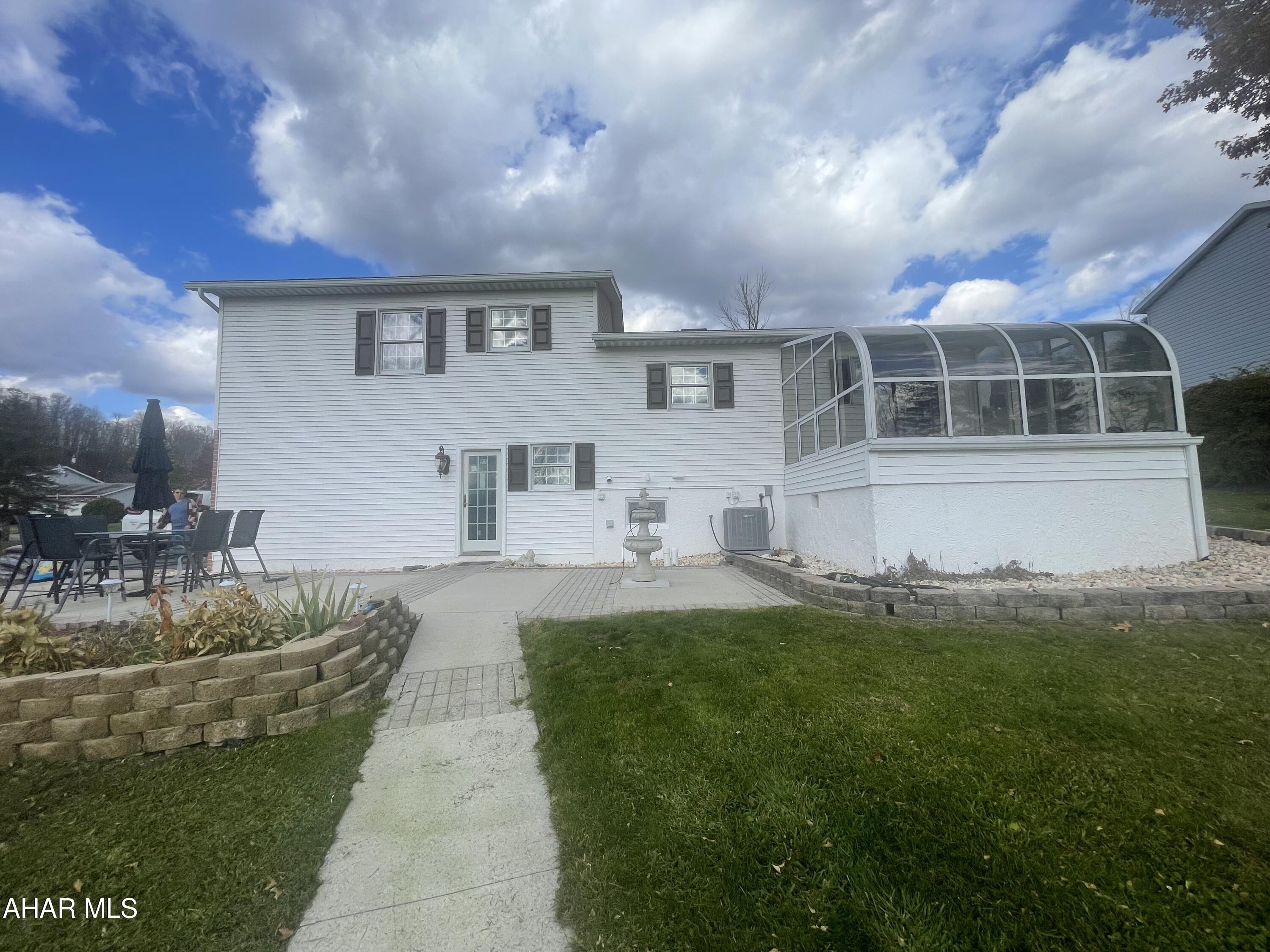 Belaire Estate - Residential