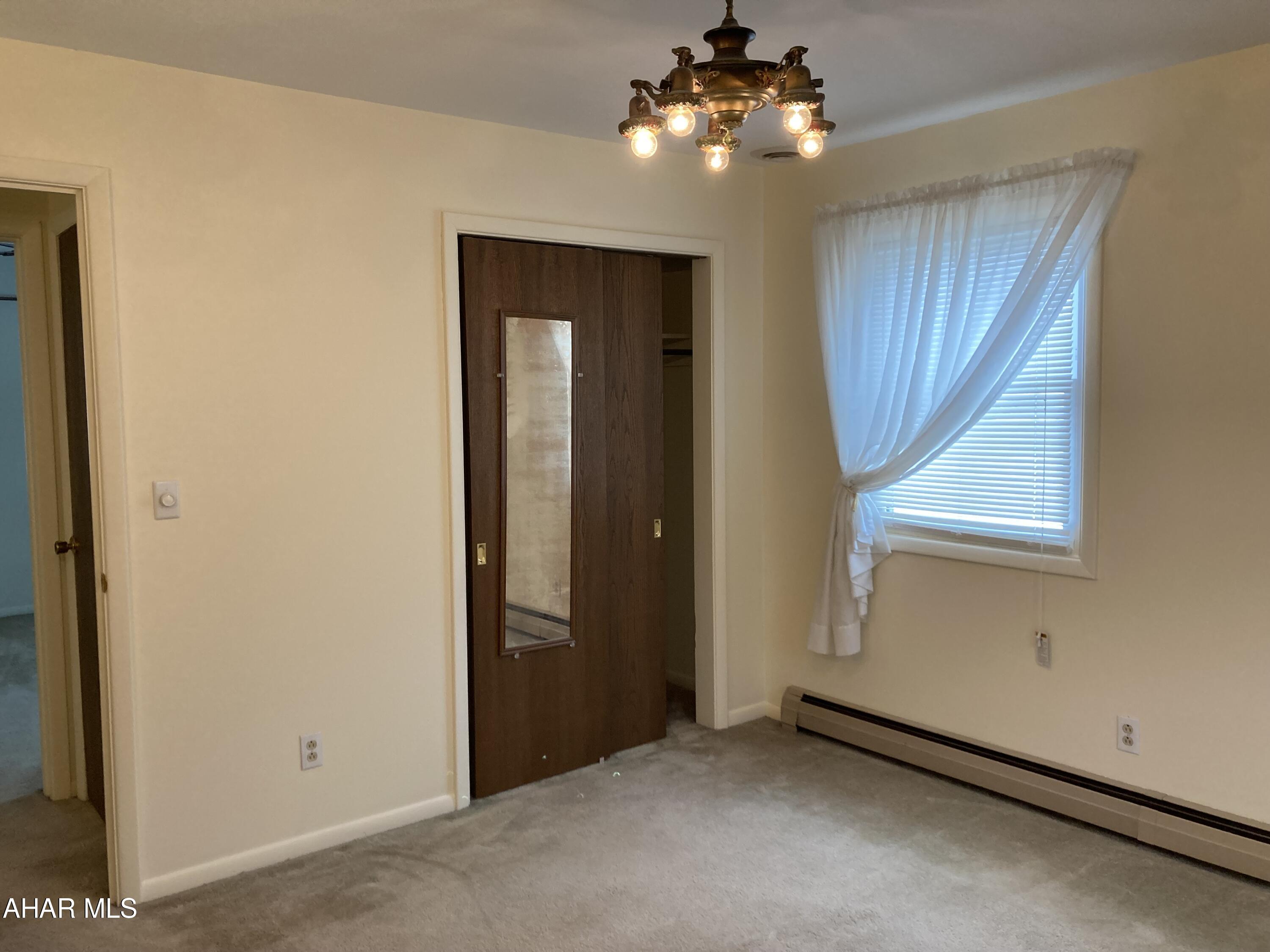 Crestwood - Residential