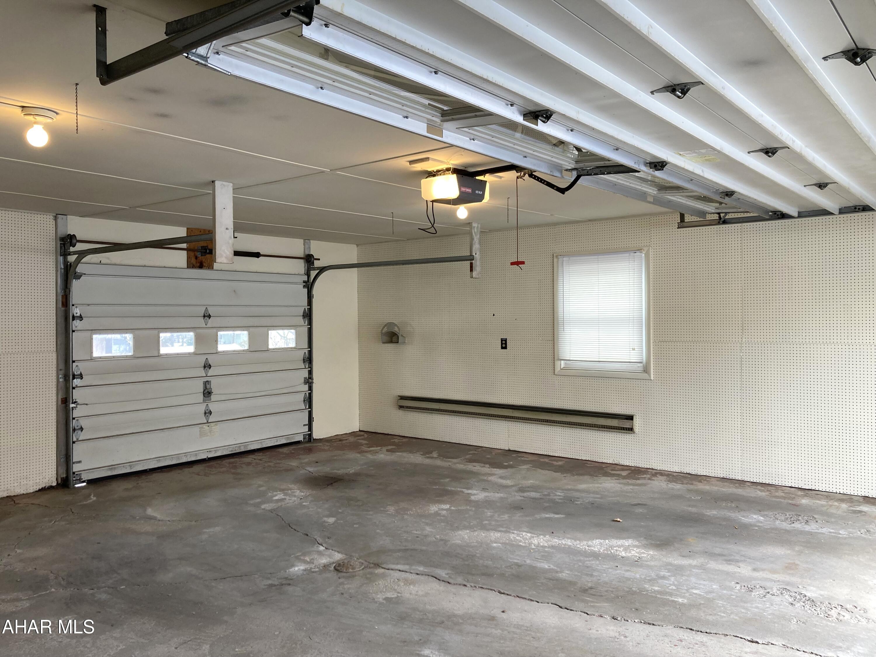 Crestwood - Residential