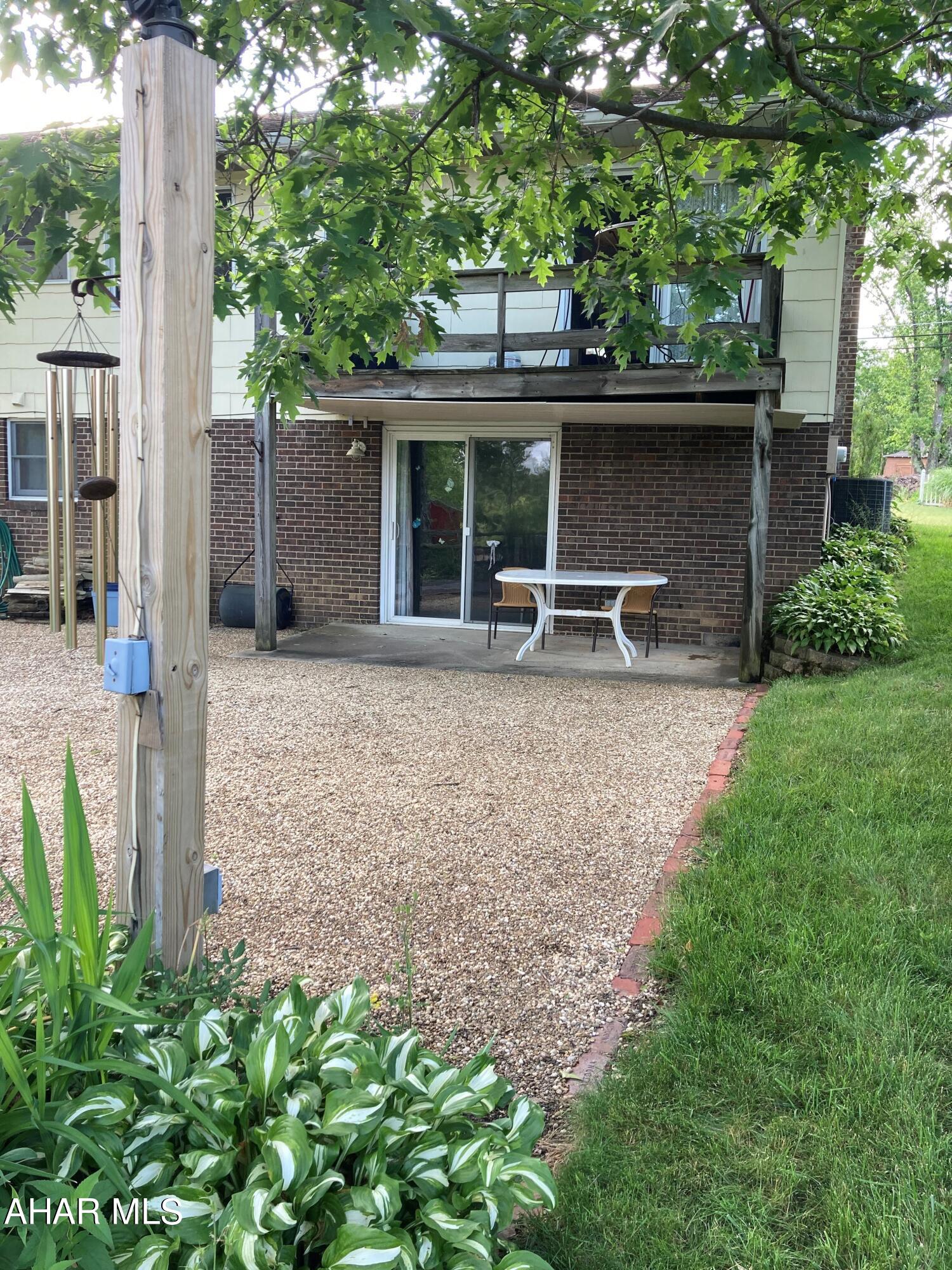 Crestwood - Residential