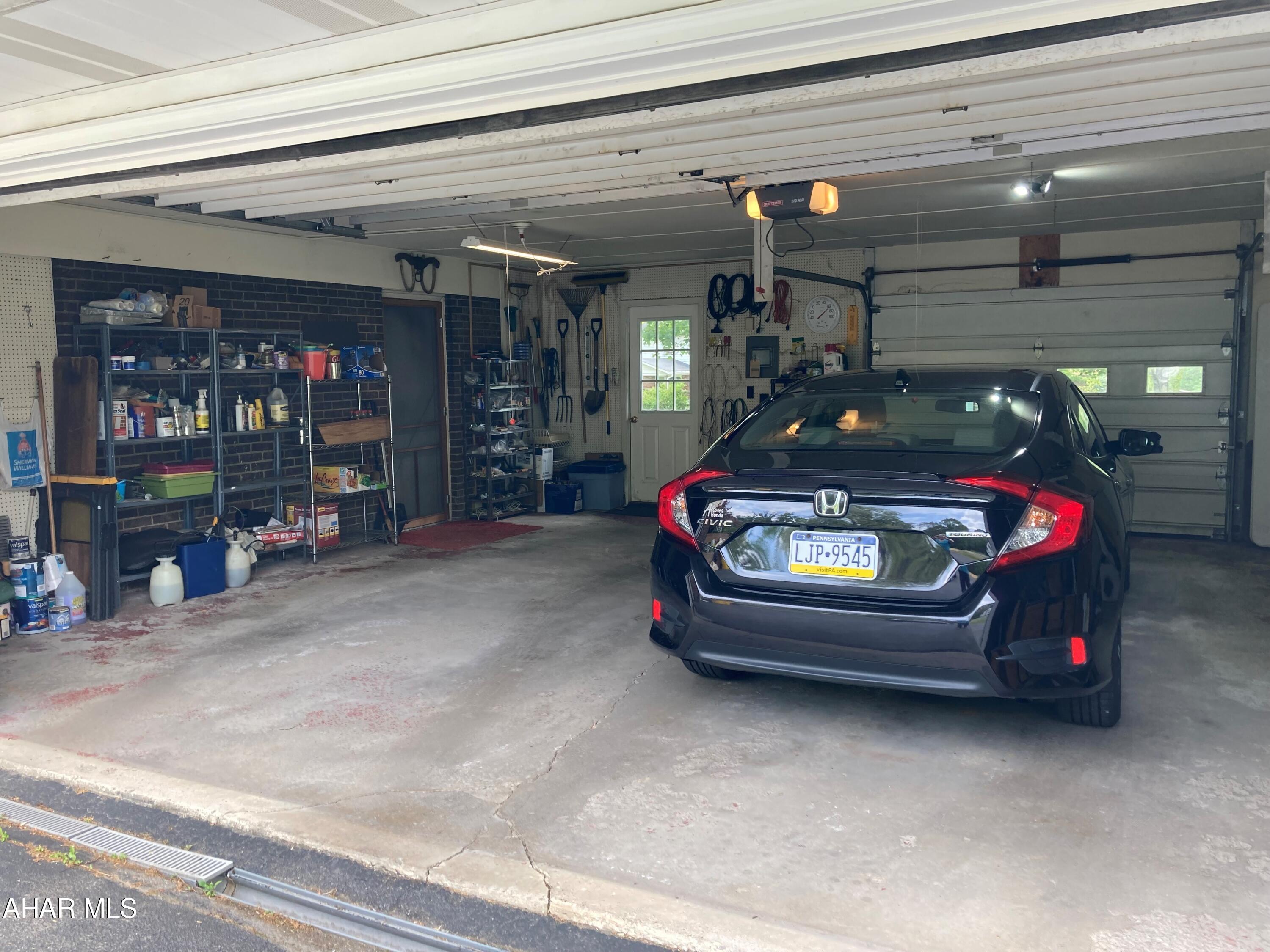 Crestwood - Residential