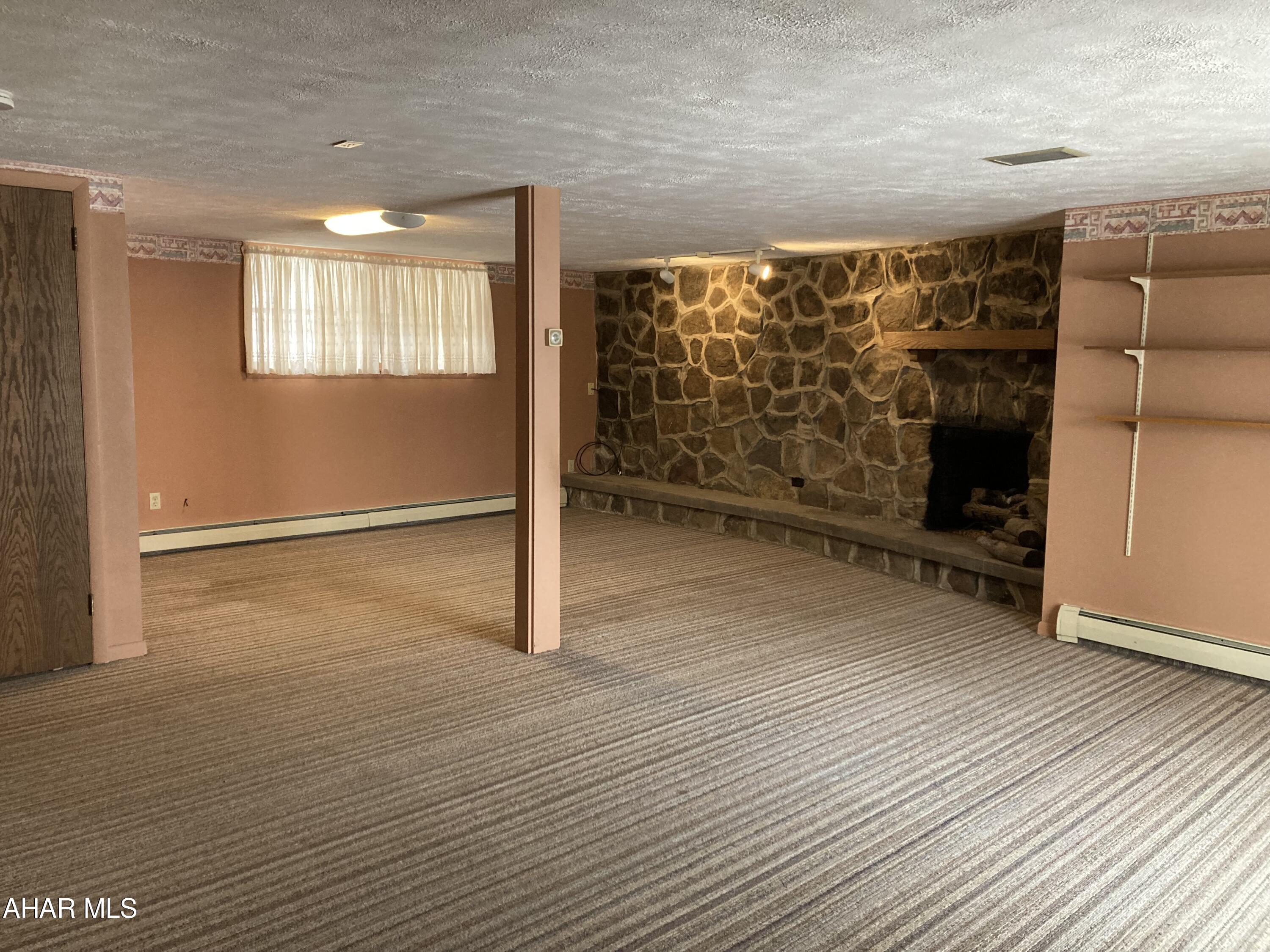 Crestwood - Residential