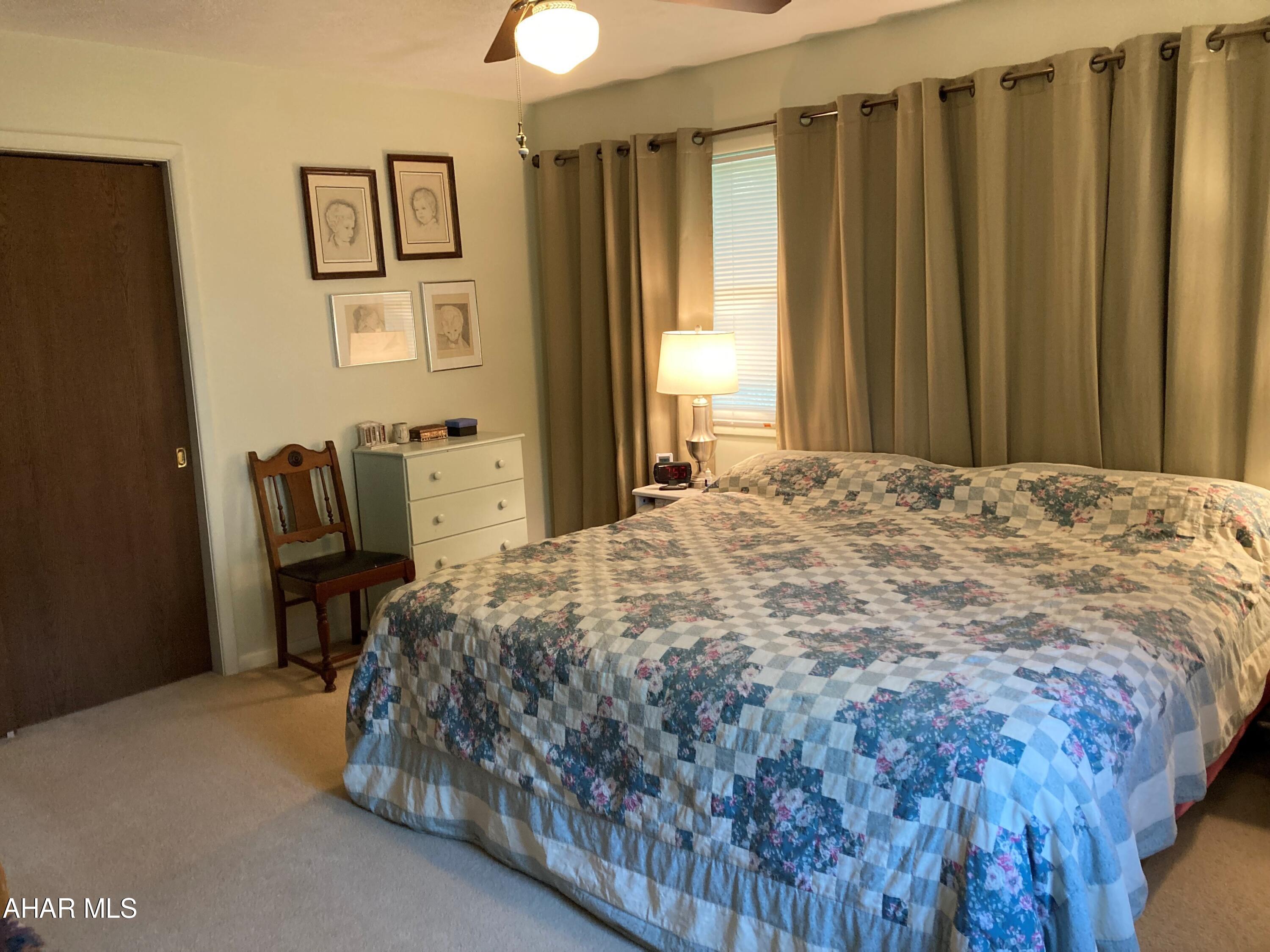 Crestwood - Residential