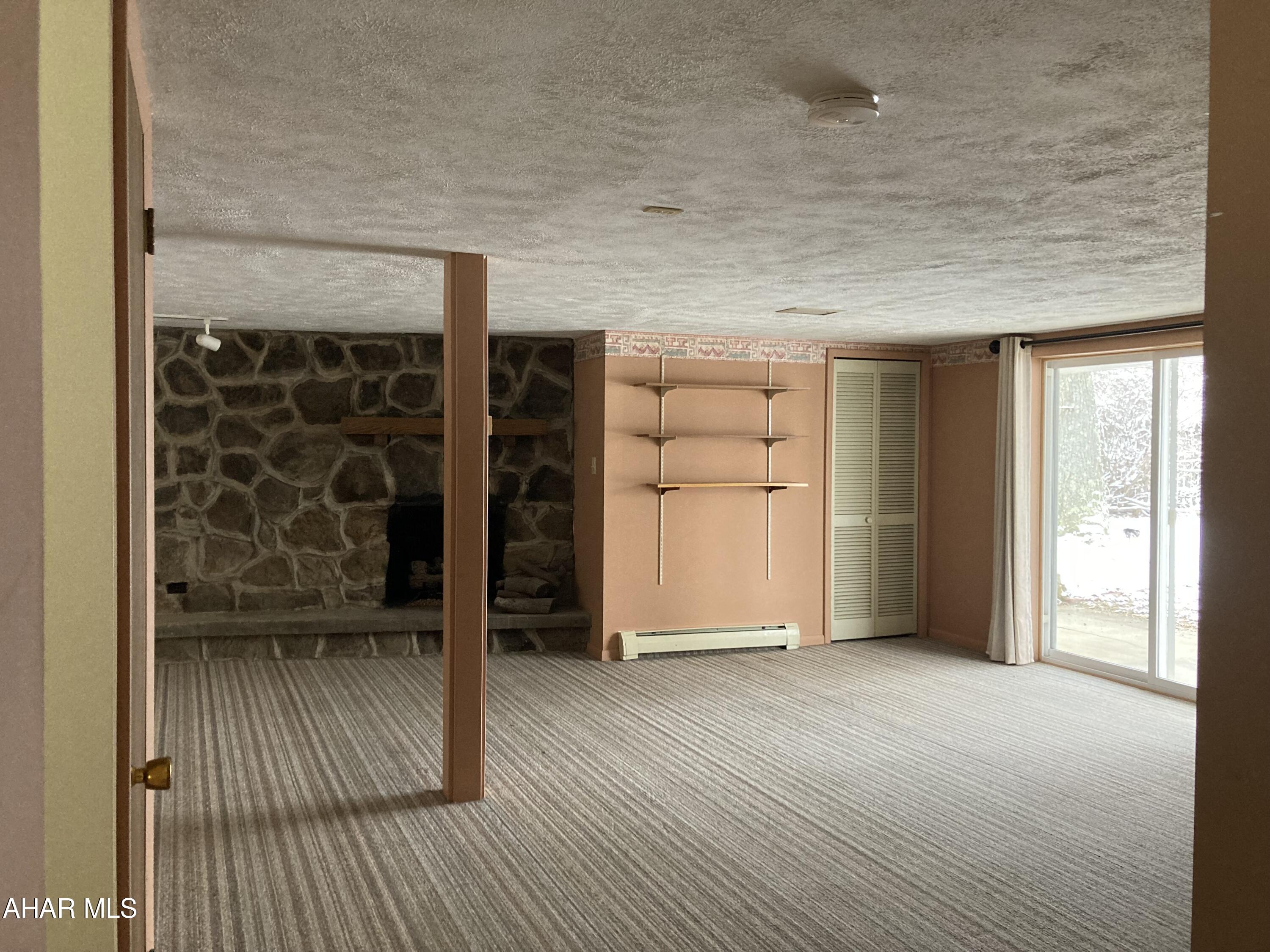 Crestwood - Residential