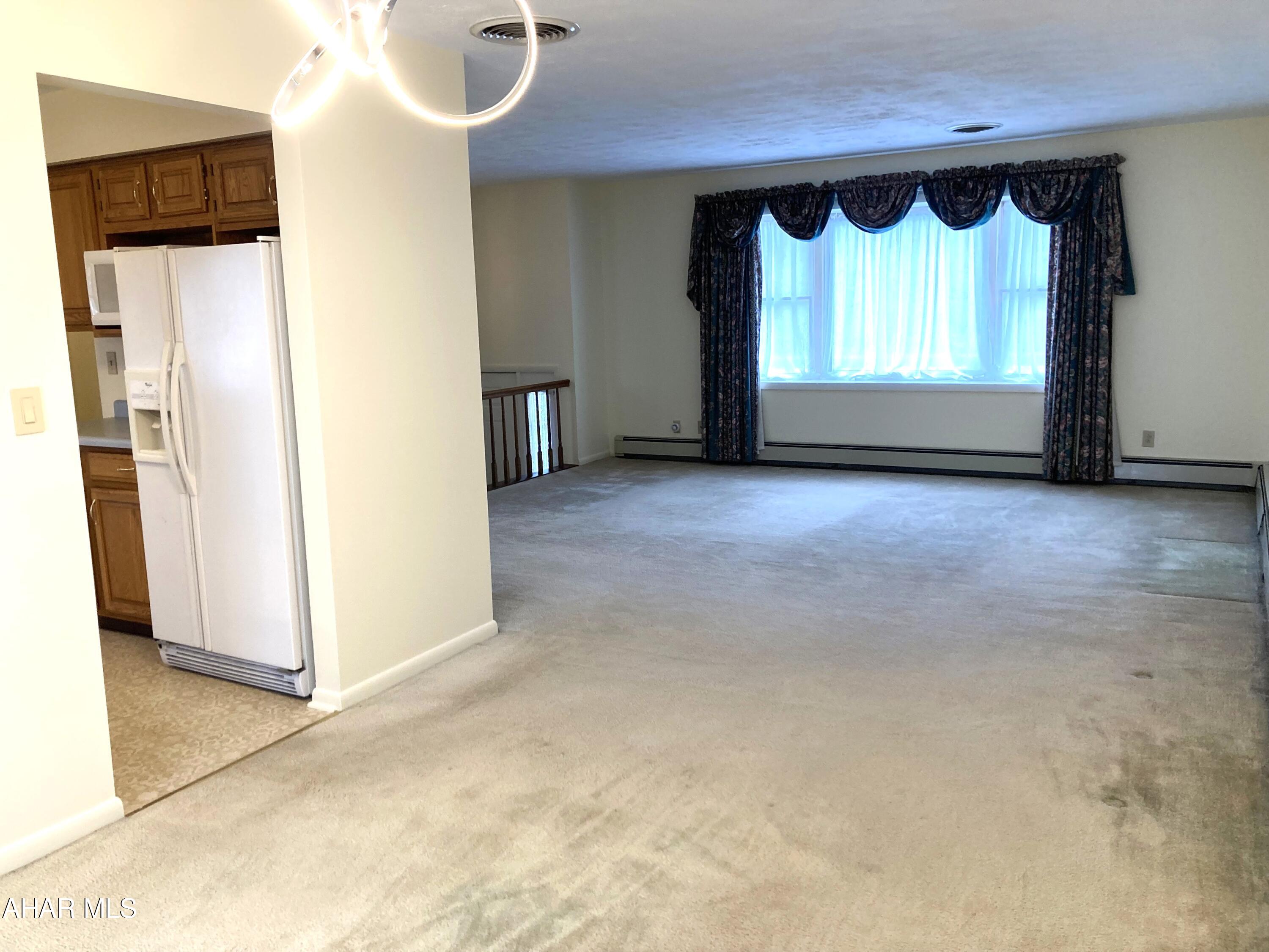 Crestwood - Residential