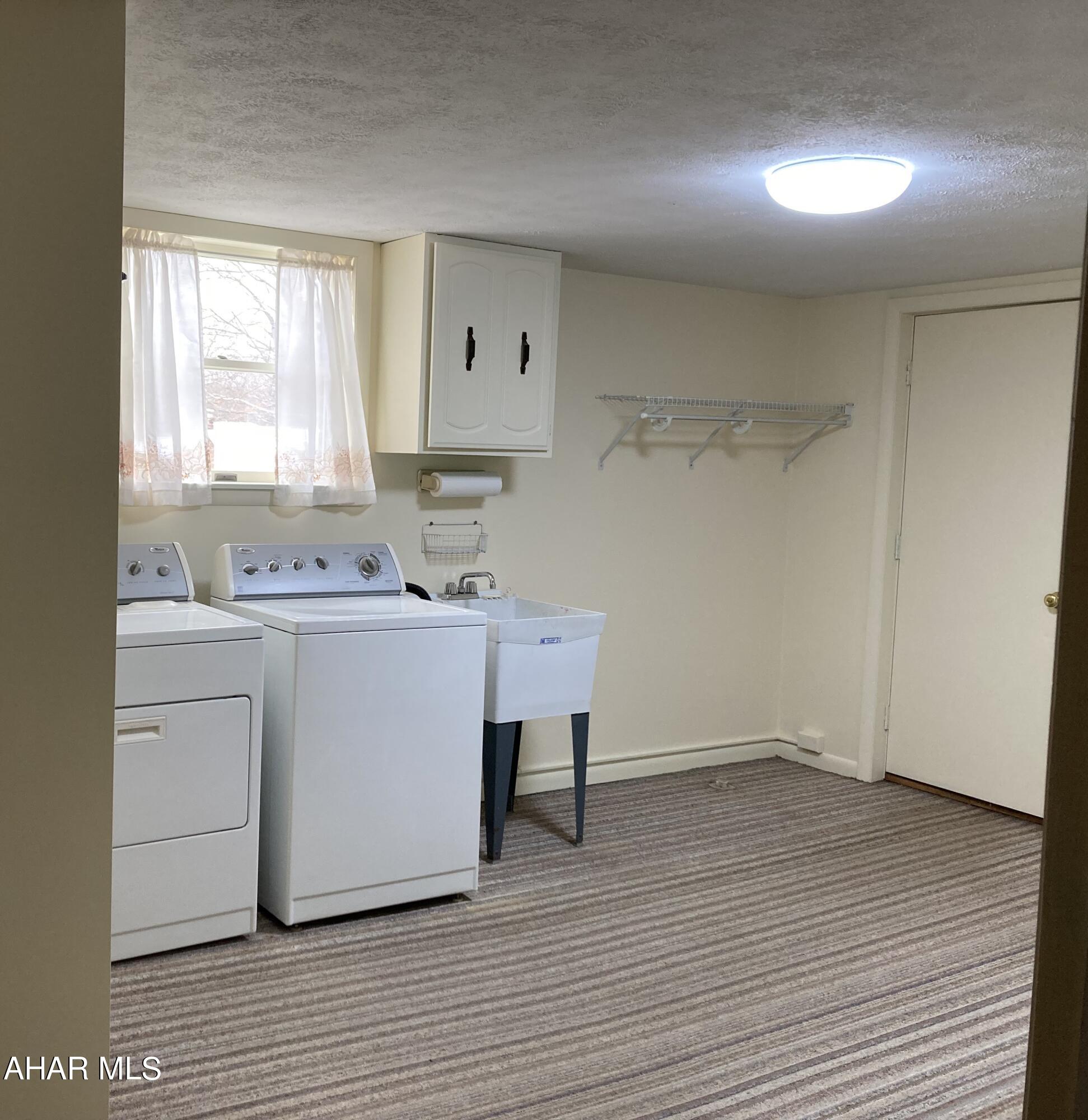 Crestwood - Residential