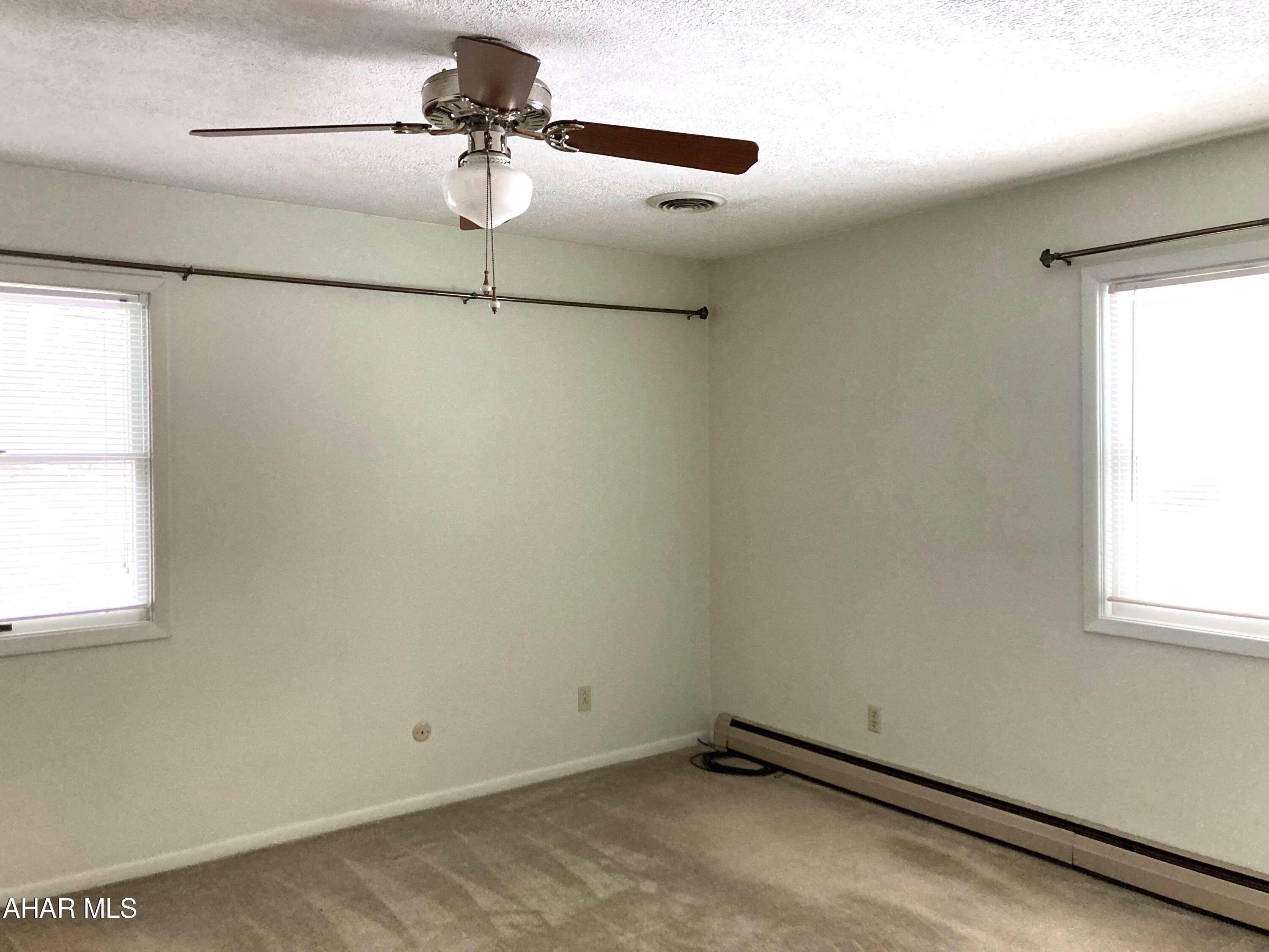 Crestwood - Residential