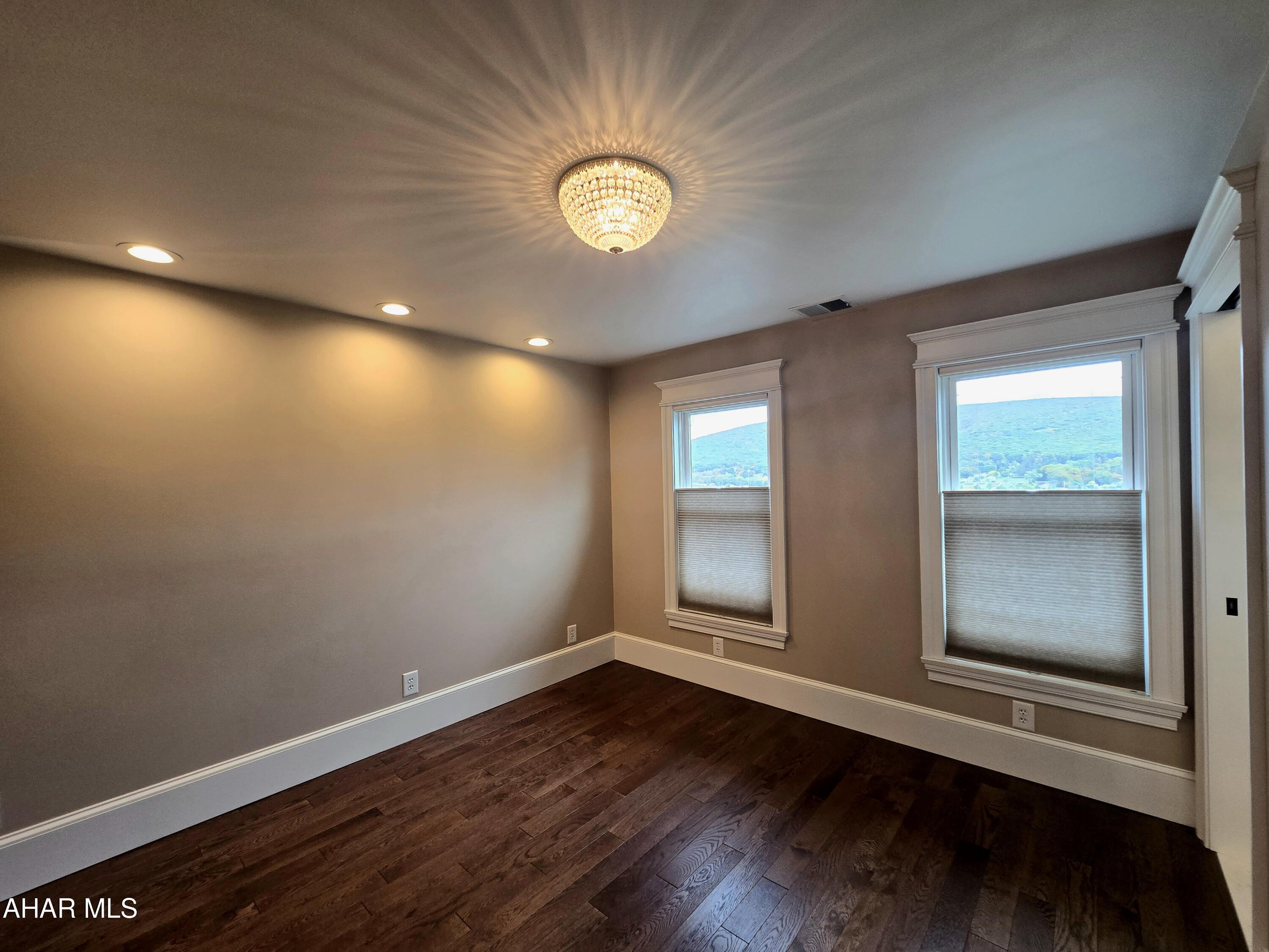 East End - Residential