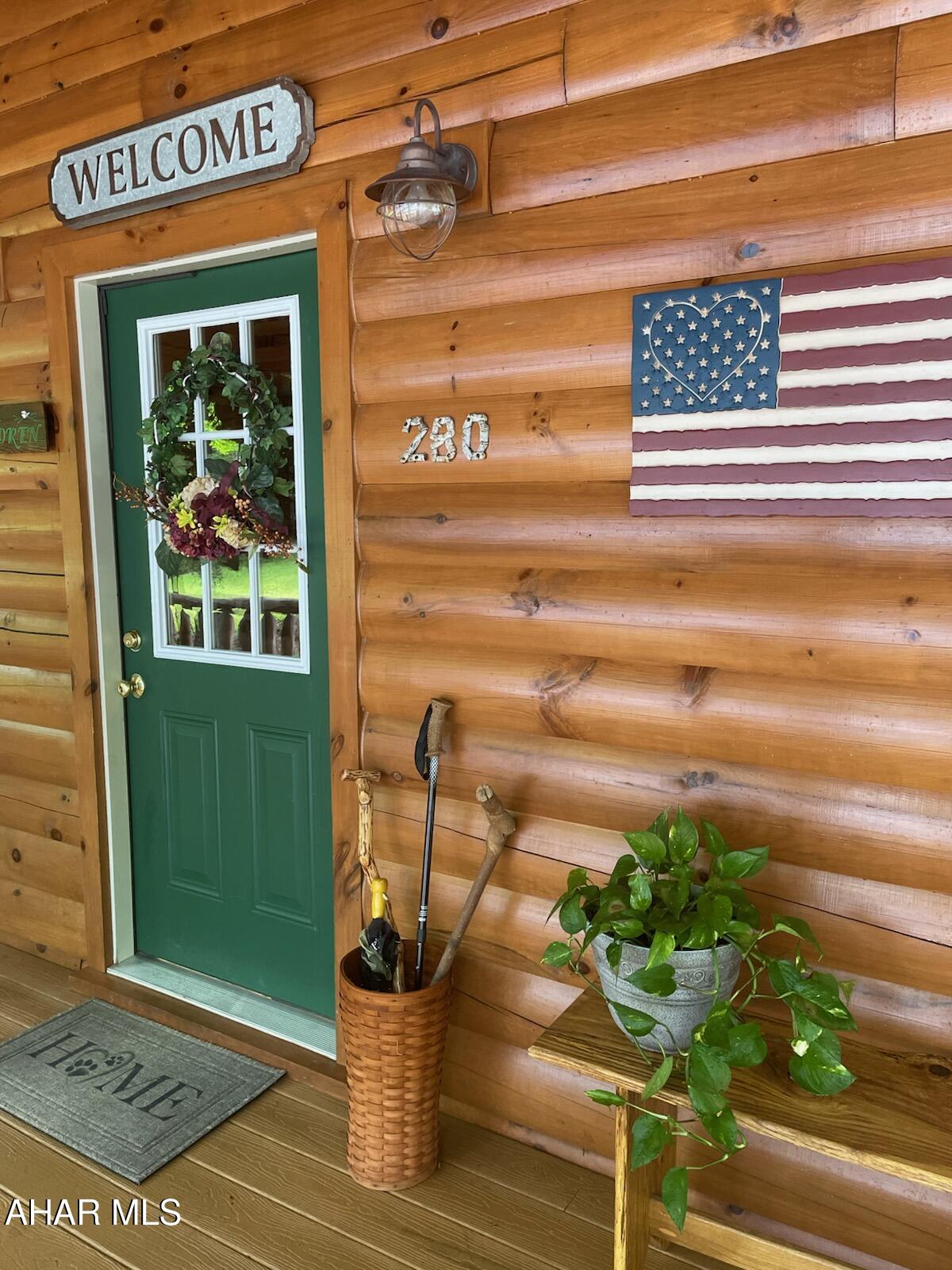 Glendale Yearound - Residential