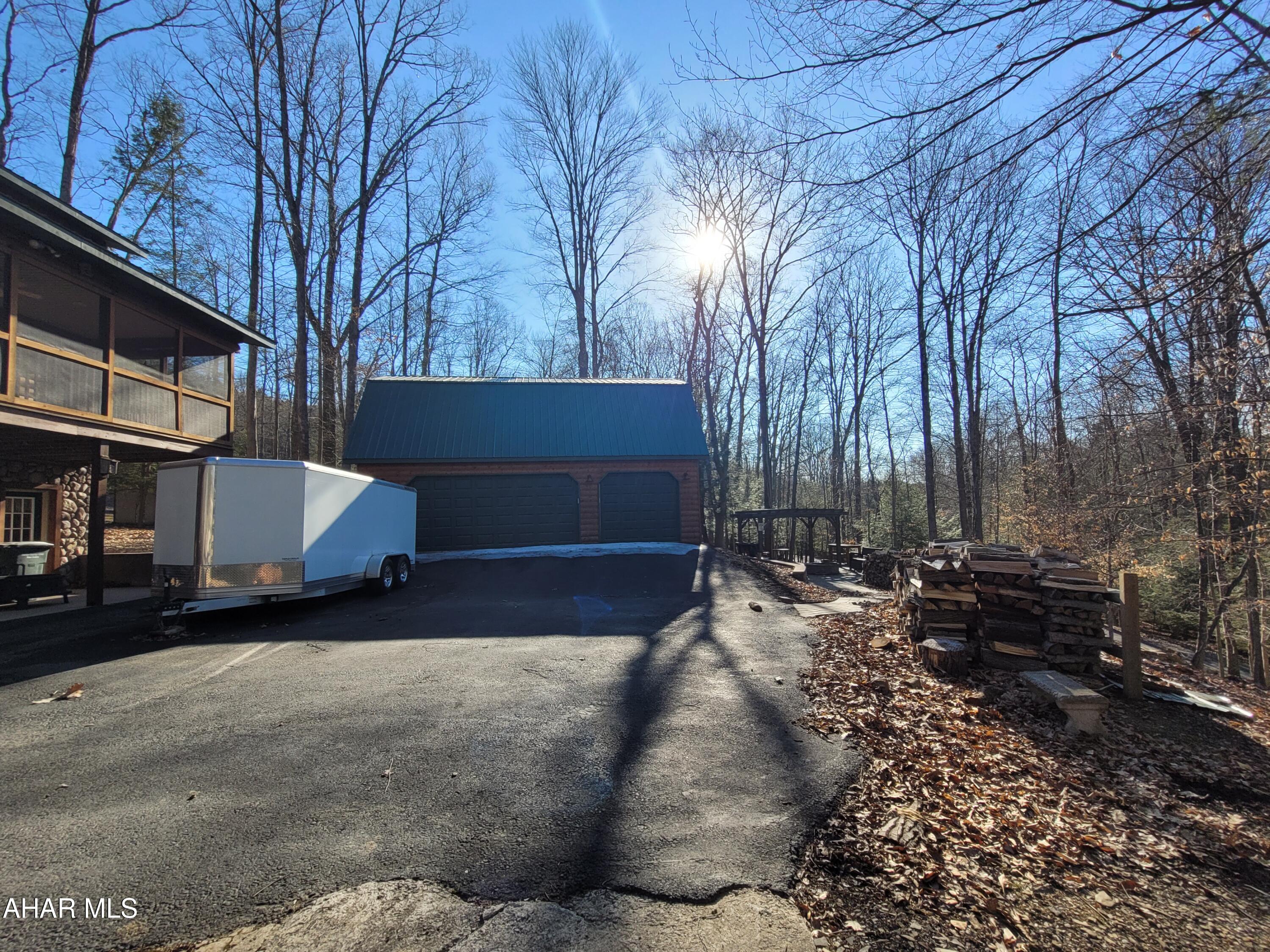 Glendale Yearound - Residential