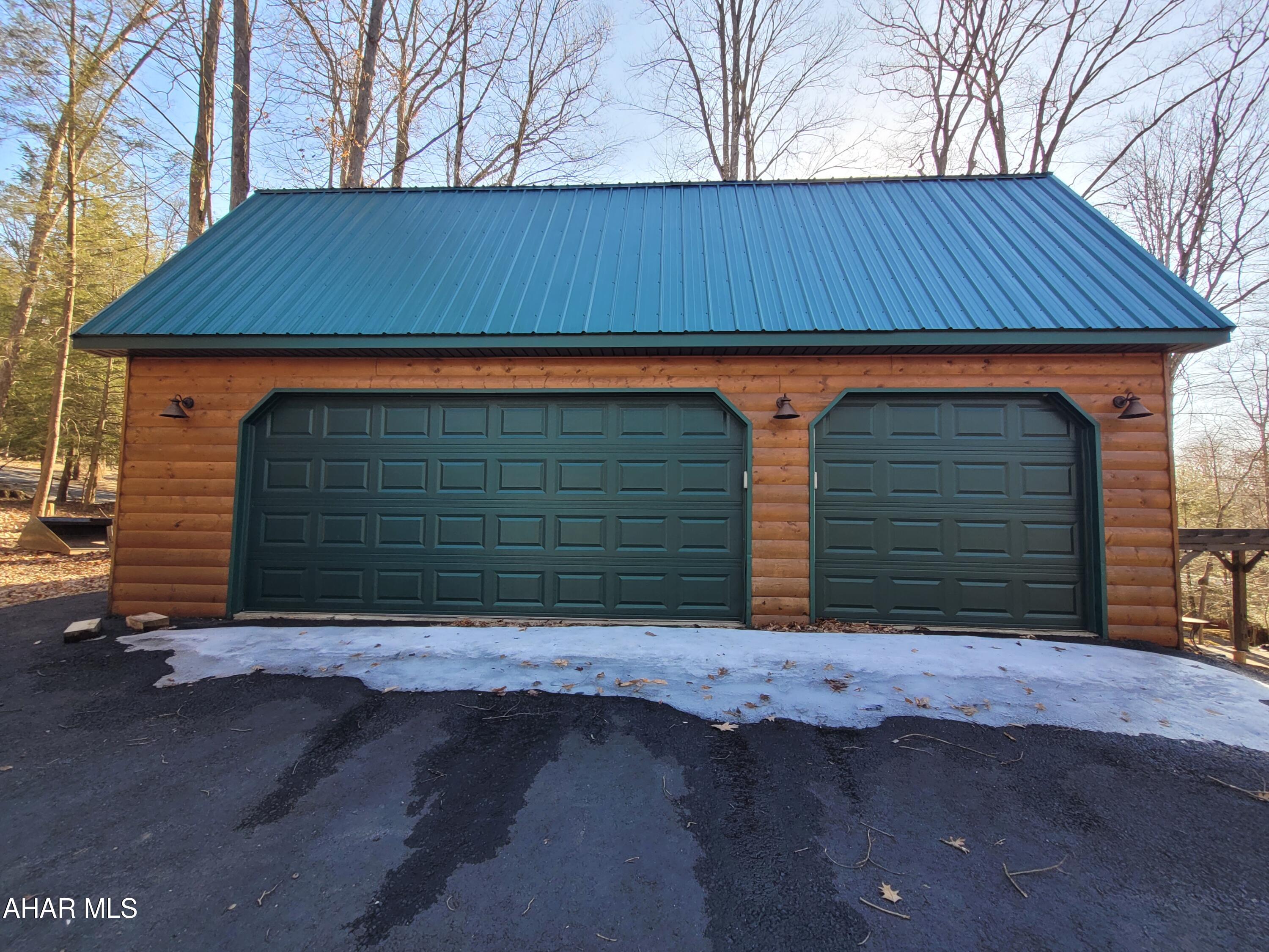 Glendale Yearound - Residential