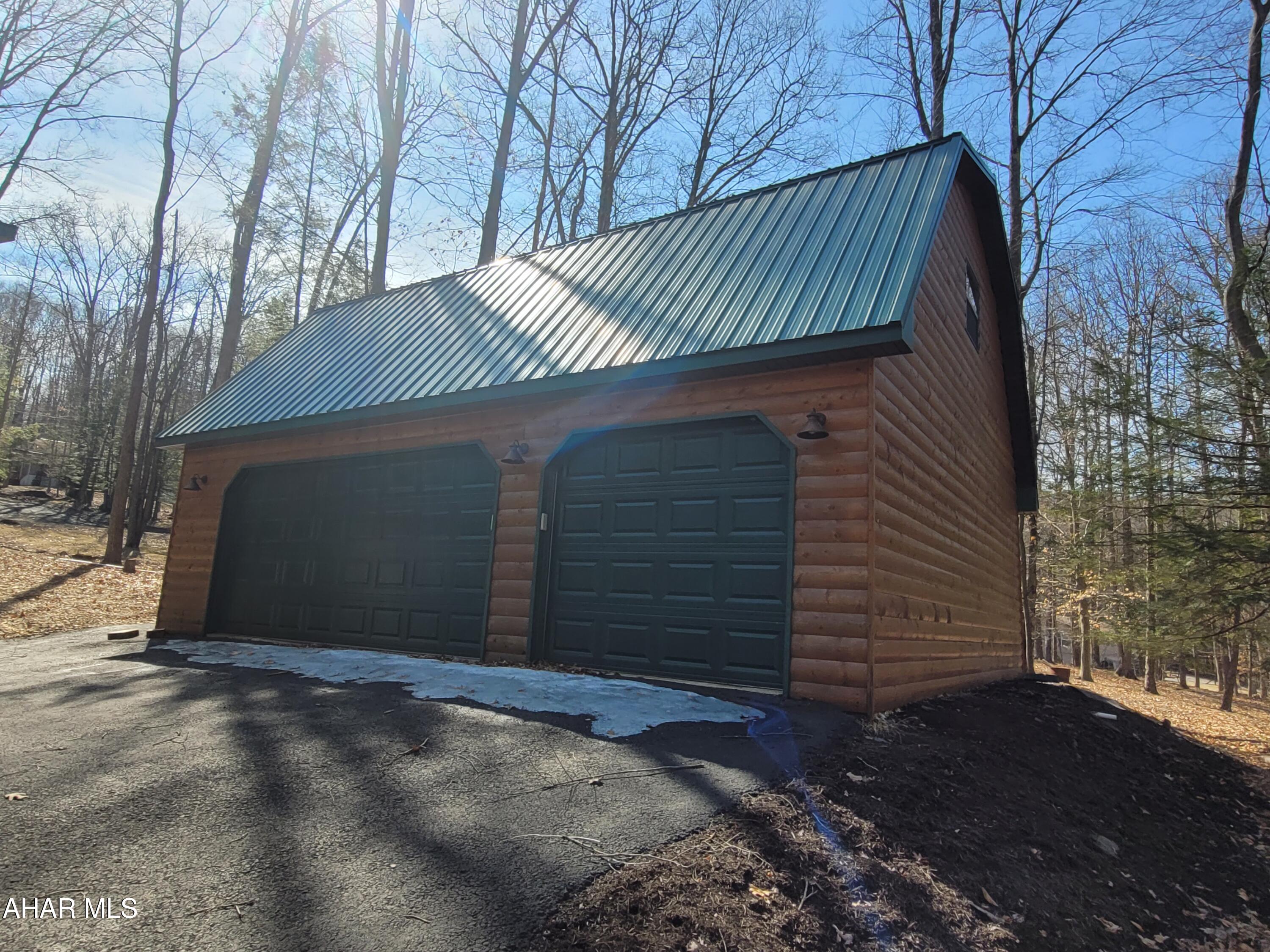 Glendale Yearound - Residential