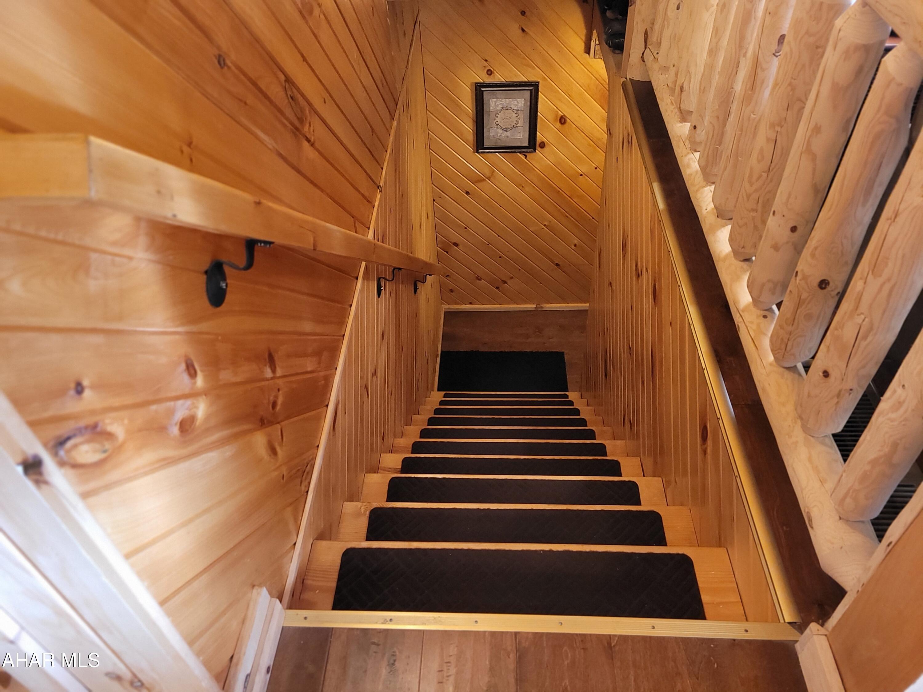 Glendale Yearound - Residential