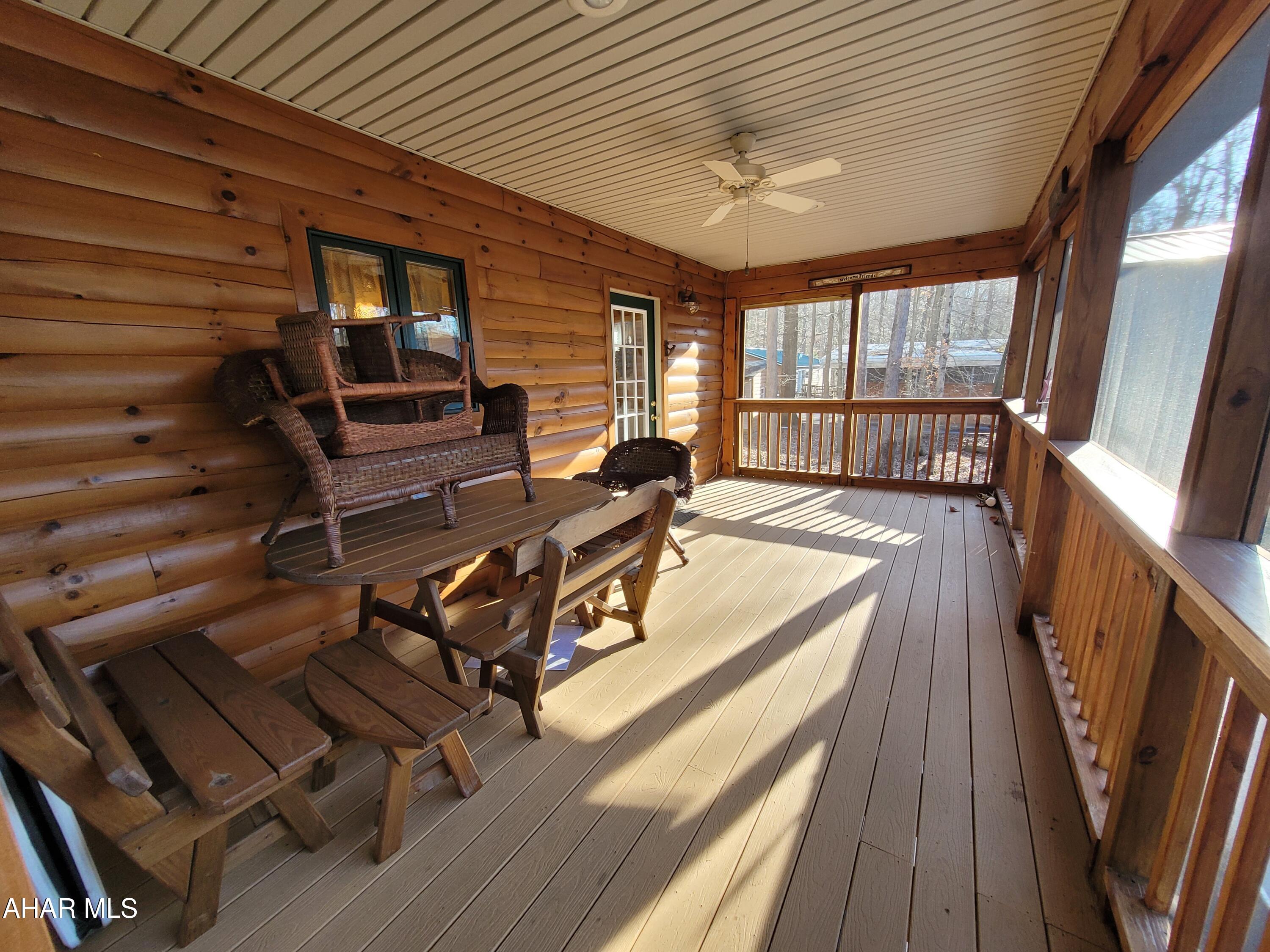 Glendale Yearound - Residential