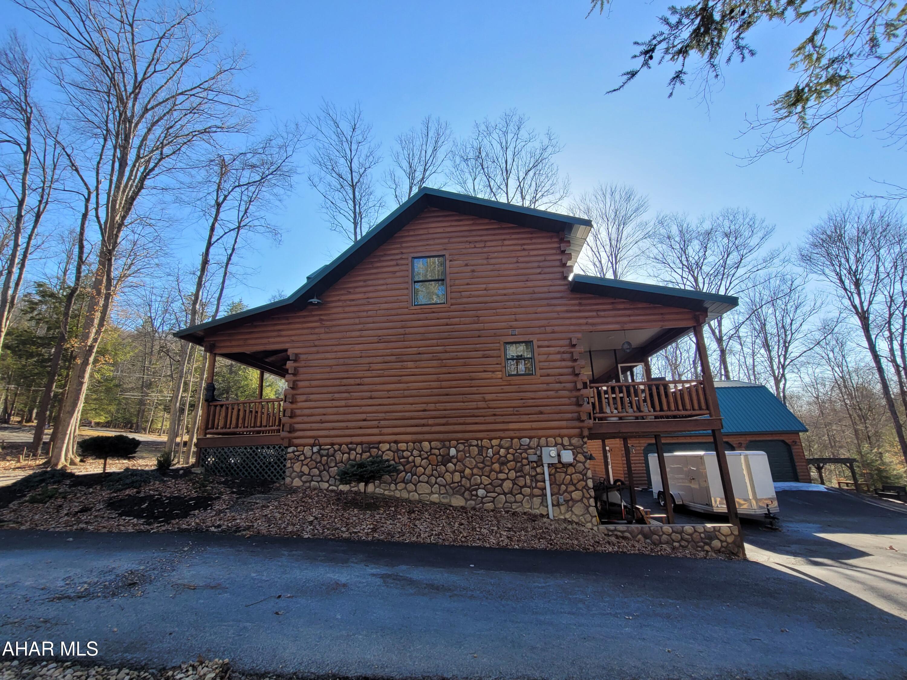 Glendale Yearound - Residential